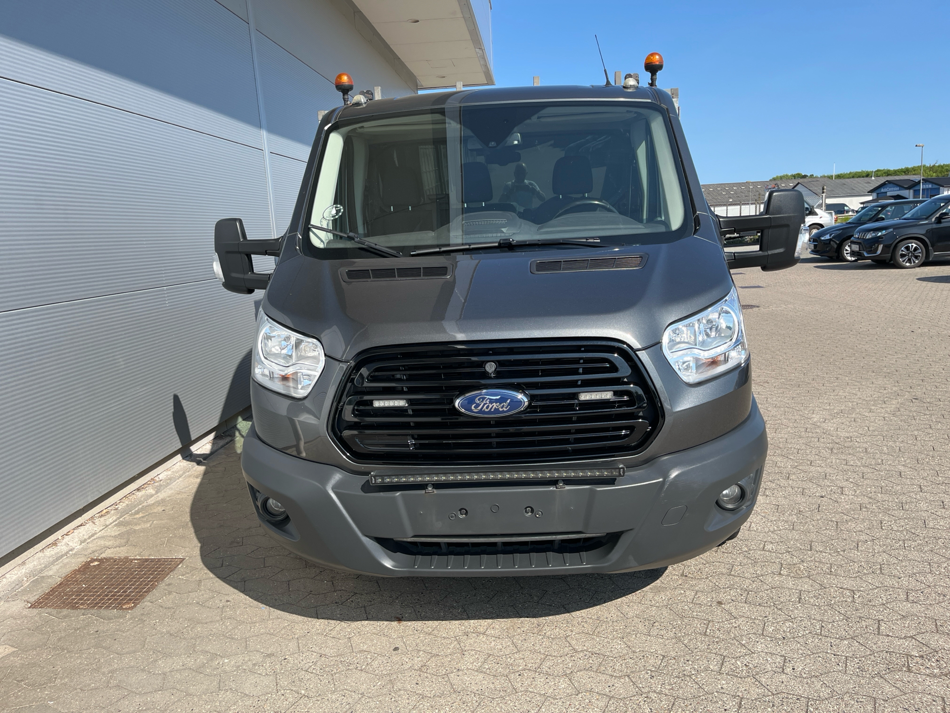Billede af Ford Transit 350 L3H1 2,0 TDCi Trend RWD 170HK Ladv./Chas. 6g
