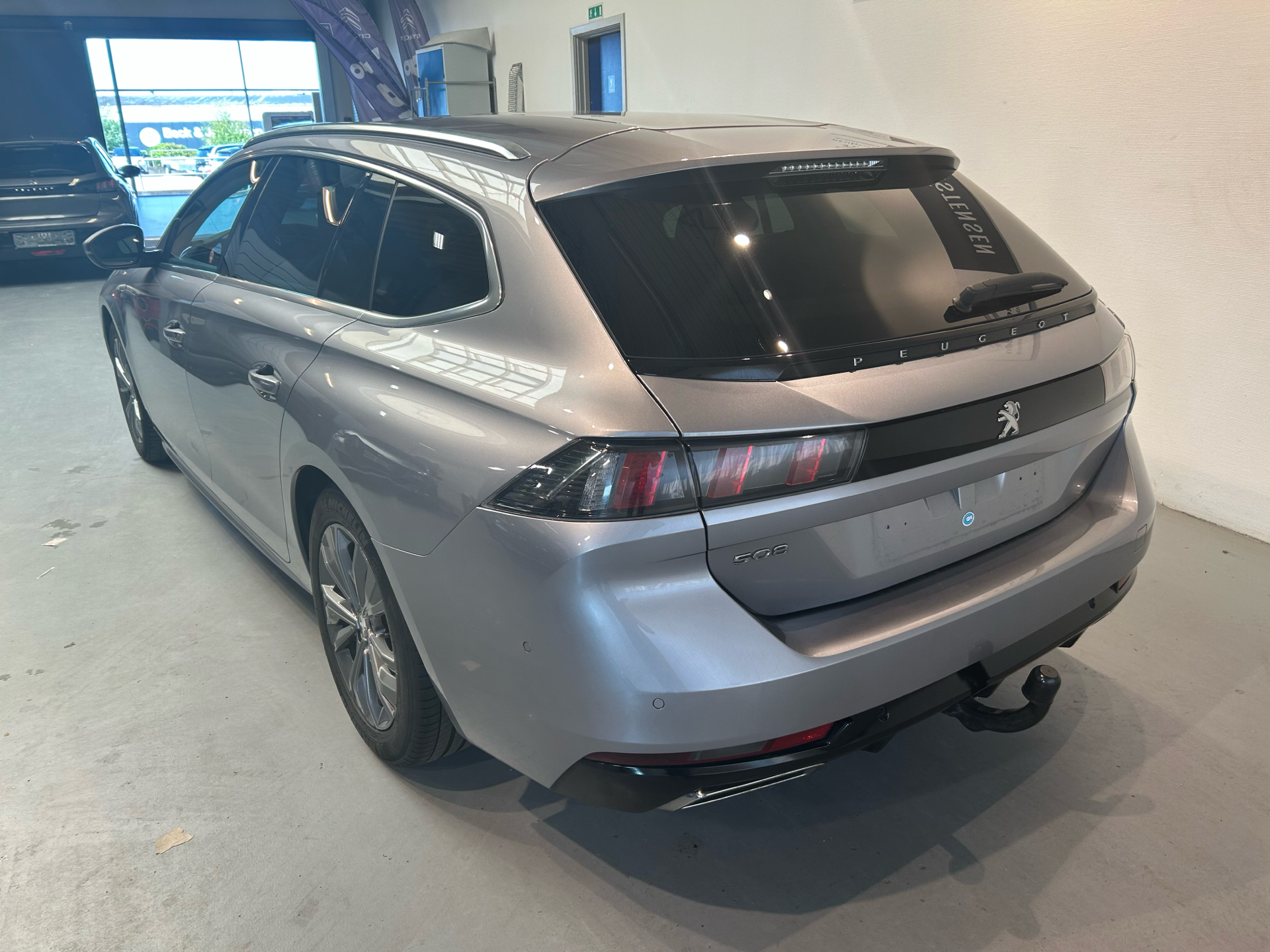 Billede af Peugeot 508 SW 1,5 BlueHDi Limited Pack EAT8 start/stop 130HK Stc 8g Aut.