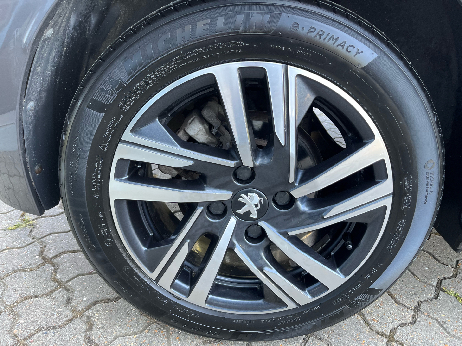 Billede af Peugeot 208 1,2 PureTech Vision Sport 100HK 5d 6g