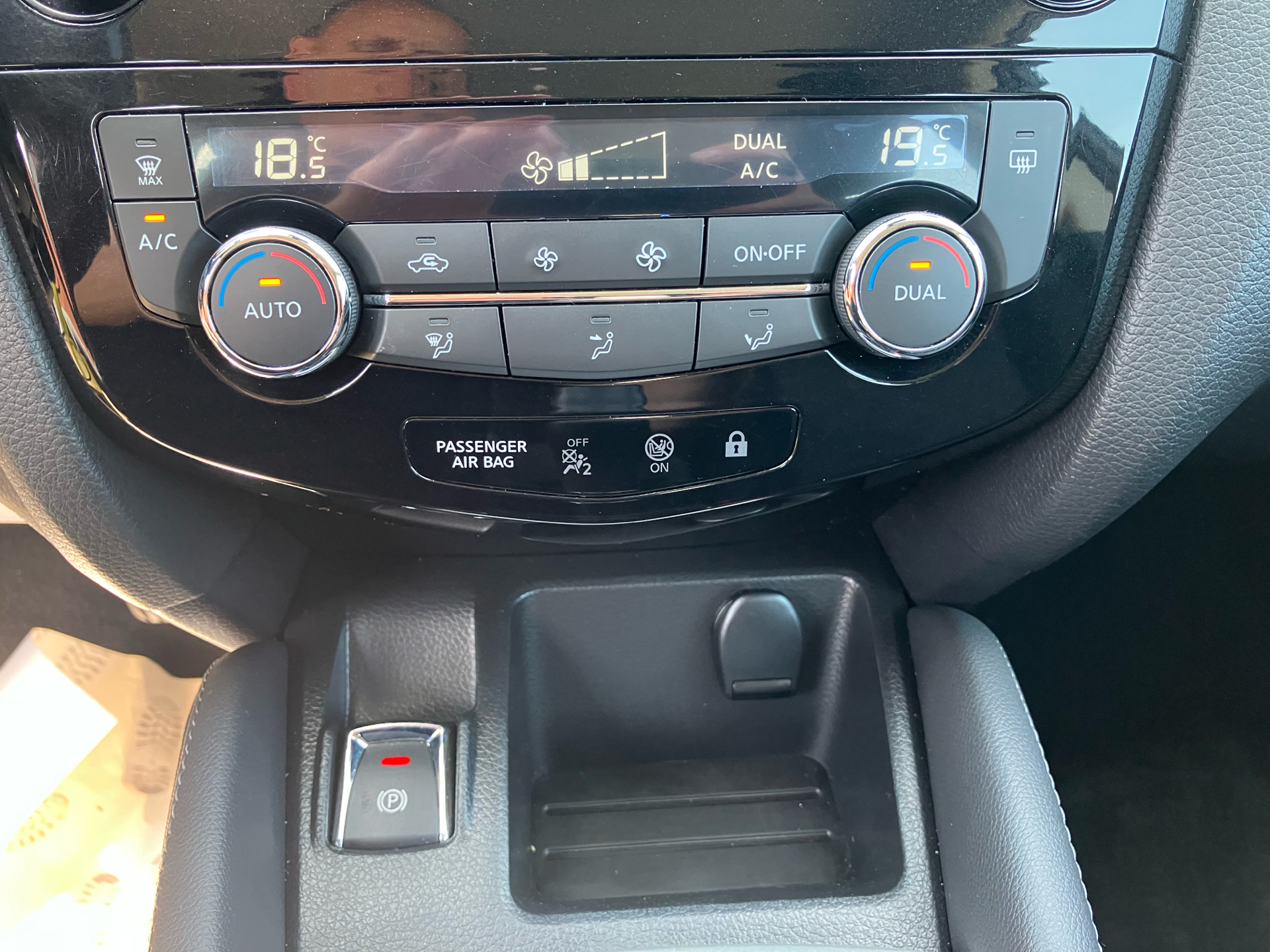 Billede af Nissan Qashqai 1,5 DCi Acenta Connect 110HK 5d 6g
