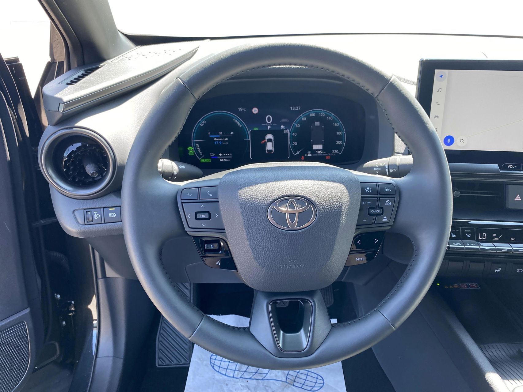 Billede af Toyota C-HR 2,0 Plugin-hybrid Style Smart E-CVT 223HK 5d Trinl. Gear