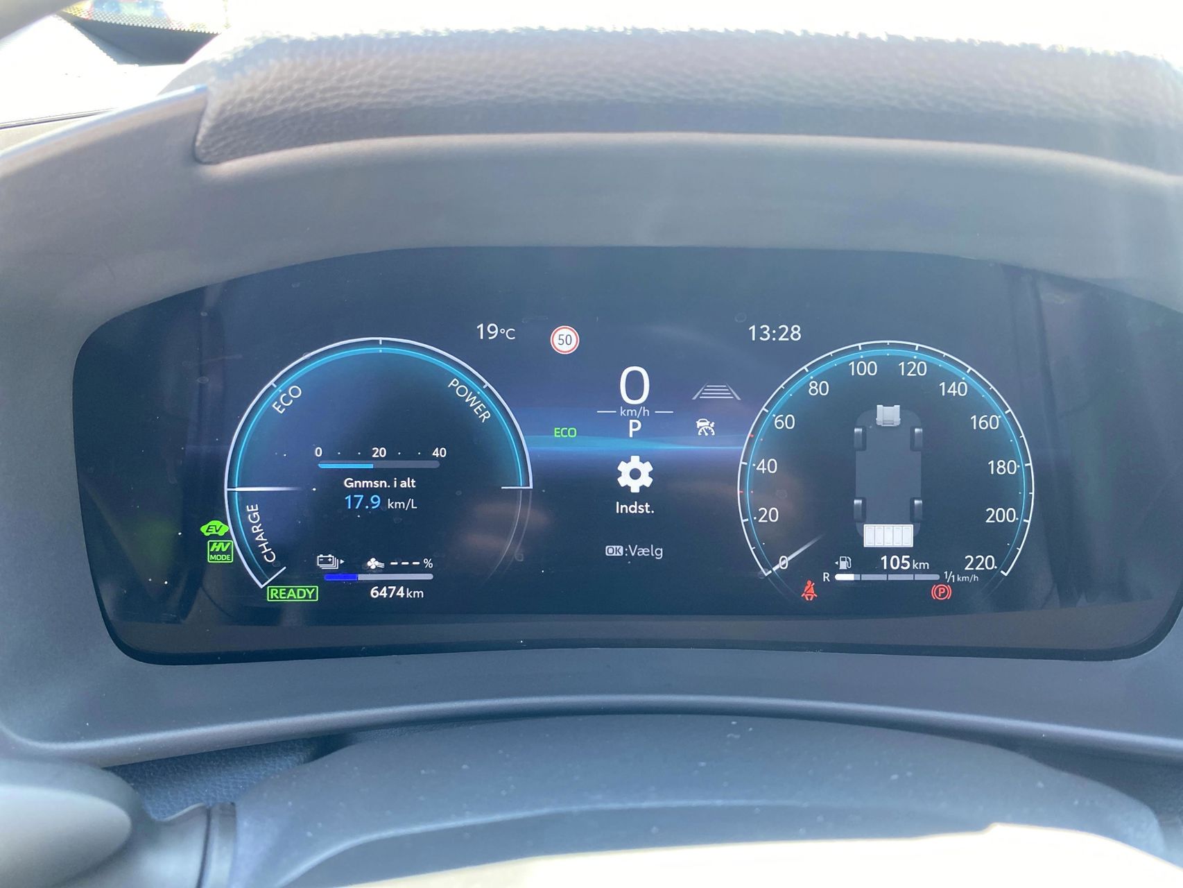 Billede af Toyota C-HR 2,0 Plugin-hybrid Style Smart E-CVT 223HK 5d Trinl. Gear