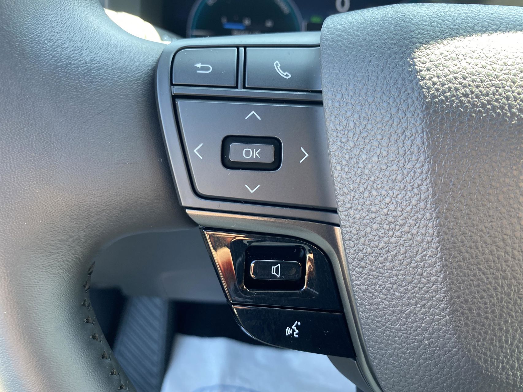 Billede af Toyota C-HR 2,0 Plugin-hybrid Style Smart E-CVT 223HK 5d Trinl. Gear