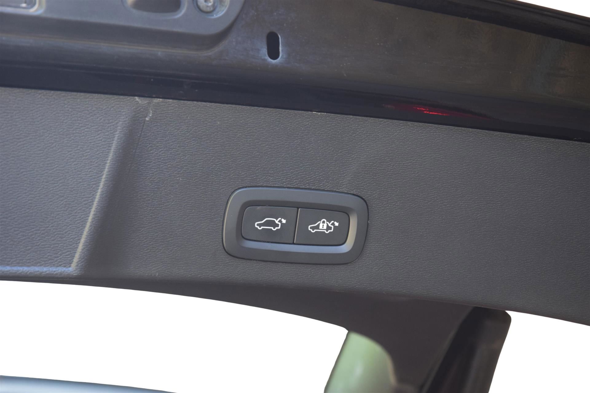 Billede af Volvo XC40 P6 Recharge Core 231HK 5d Aut.