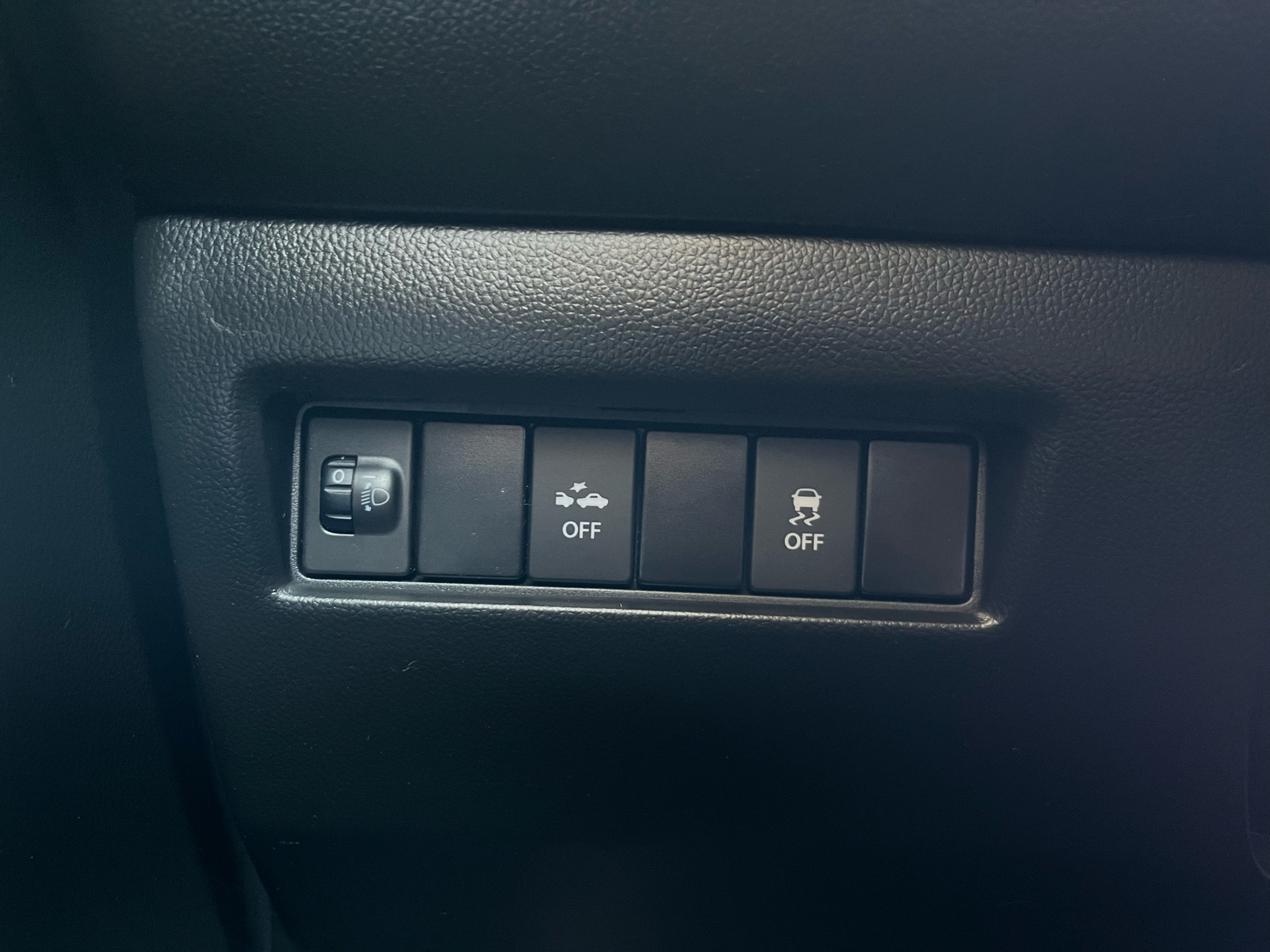 Billede af Suzuki Swift 1,2 Dualjet Action AEB 90HK 5d