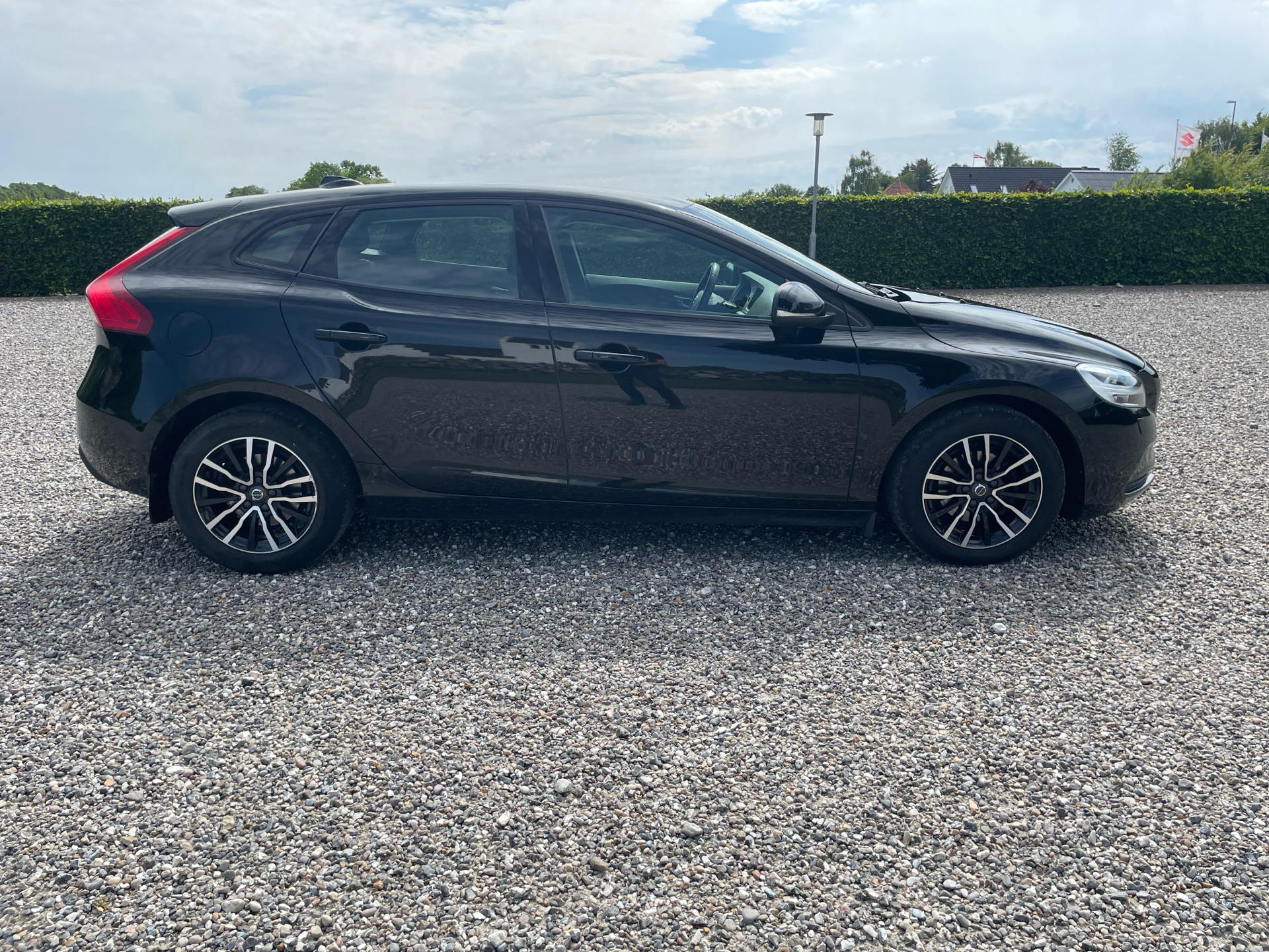 Billede af Volvo V40 2,0 D2 Momentum 120HK 5d 6g