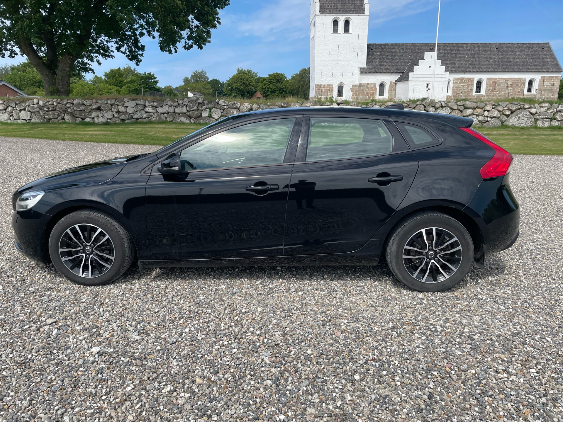 Billede af Volvo V40 2,0 D2 Momentum 120HK 5d 6g