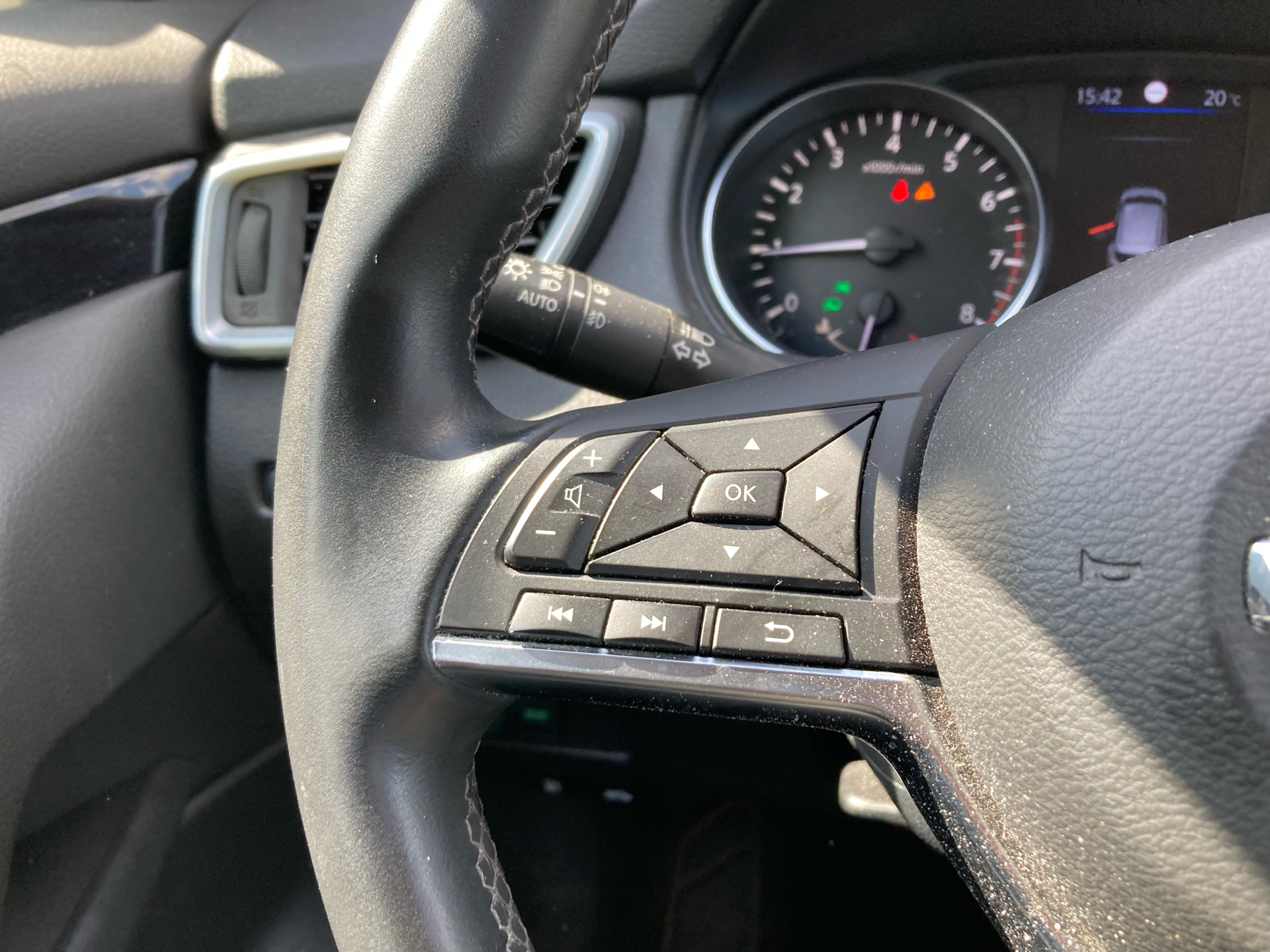 Billede af Nissan Qashqai 1,3 Dig-T Acenta NNC Display DCT 160HK 5d 7g Aut.