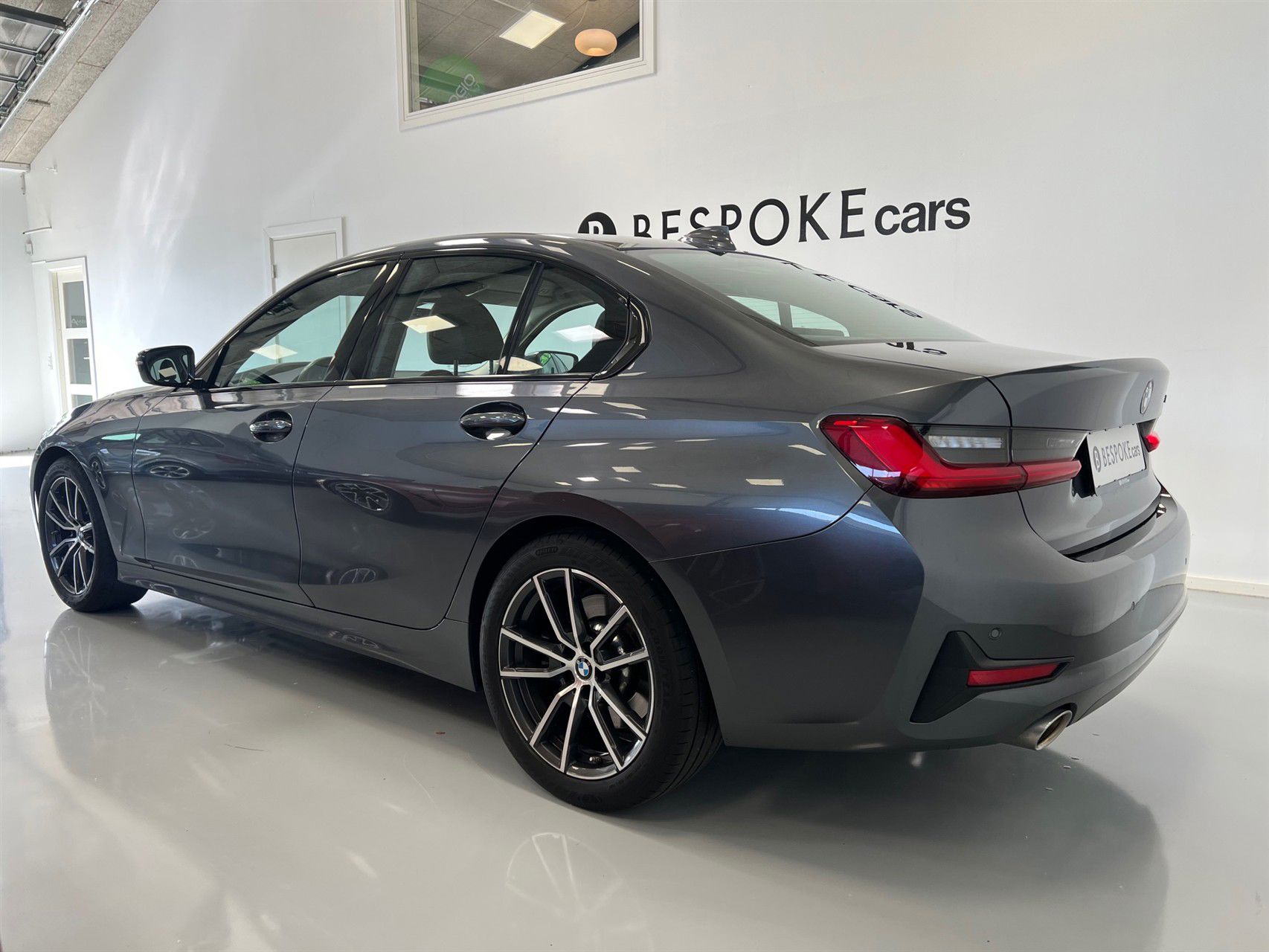 Billede af BMW 330i 2,0 Sport Line 258HK 8g Aut.