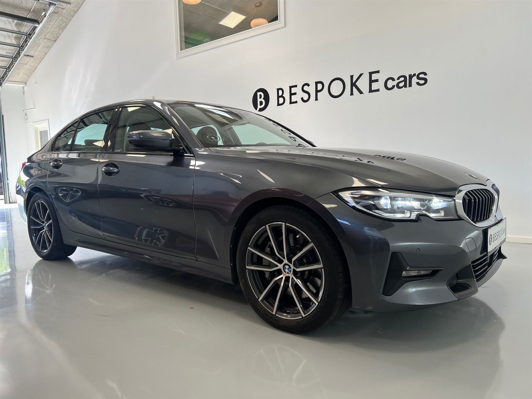 Billede af BMW 330i 2,0 Sport Line 258HK 8g Aut.