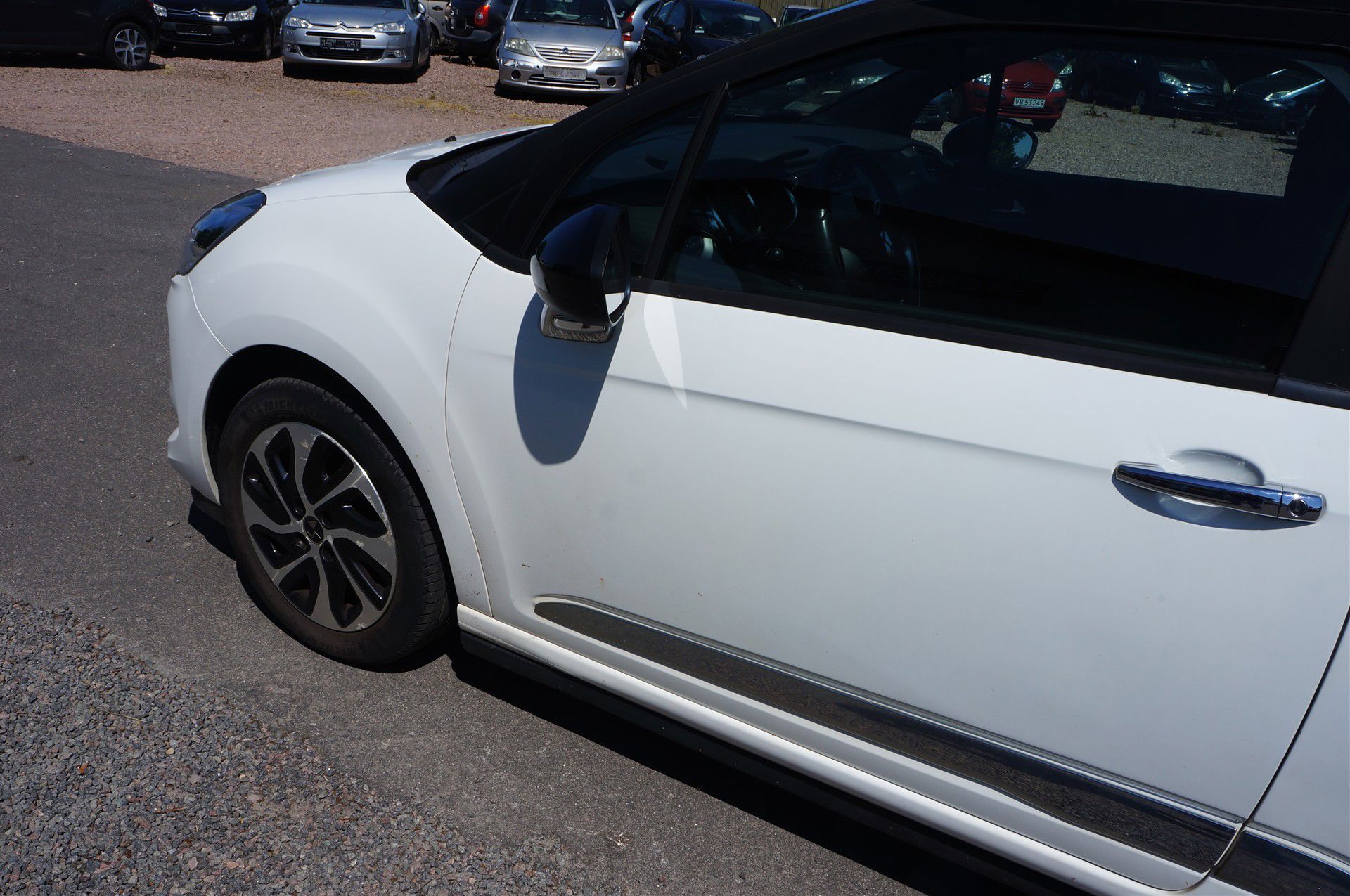 Billede af Citroën DS3 1,6 Blue HDi Style 100HK 3d