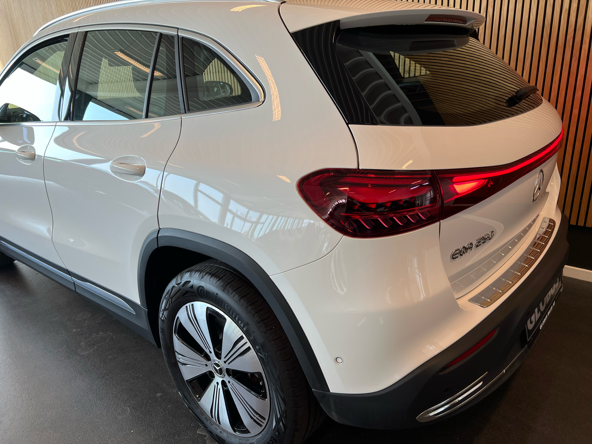 Billede af Mercedes-Benz EQA 250 EL Progressive 190HK 5d Aut.
