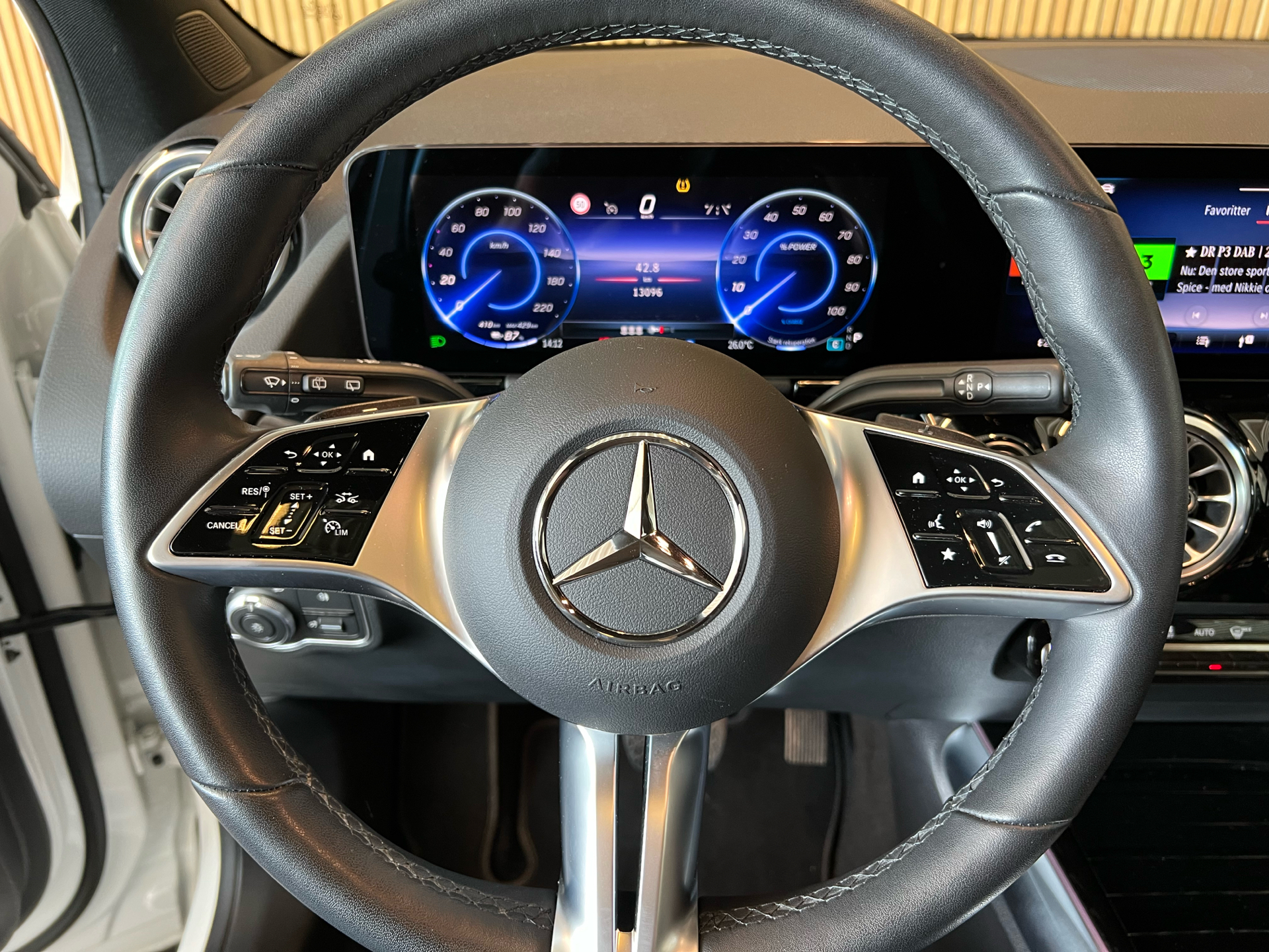 Billede af Mercedes-Benz EQA 250 EL Progressive 190HK 5d Aut.