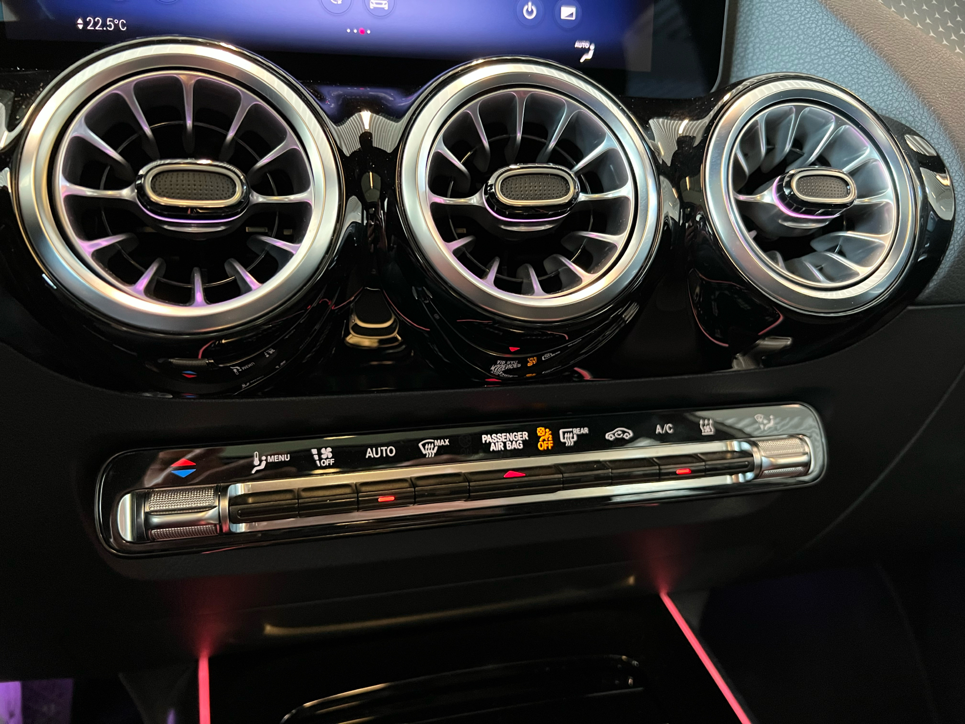 Billede af Mercedes-Benz EQA 250 EL Progressive 190HK 5d Aut.