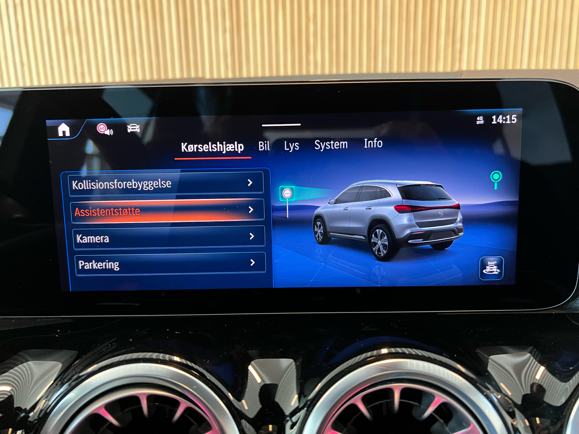 Billede af Mercedes-Benz EQA 250 EL Progressive 190HK 5d Aut.