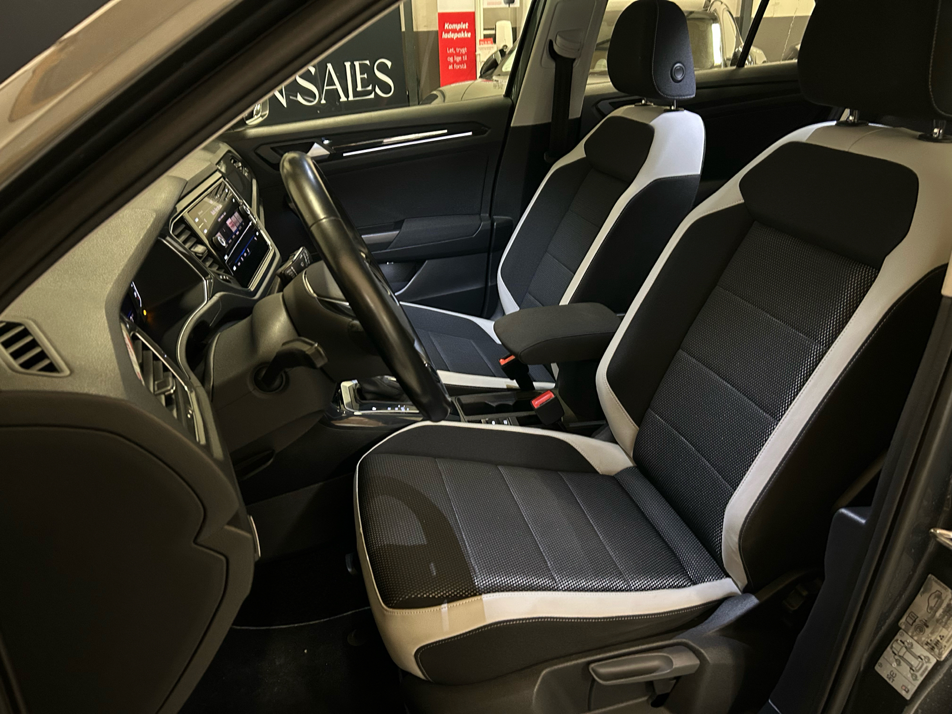 Billede af VW T-Roc 1,5 TSI ACT Sport Team DSG 150HK 5d 7g Aut.