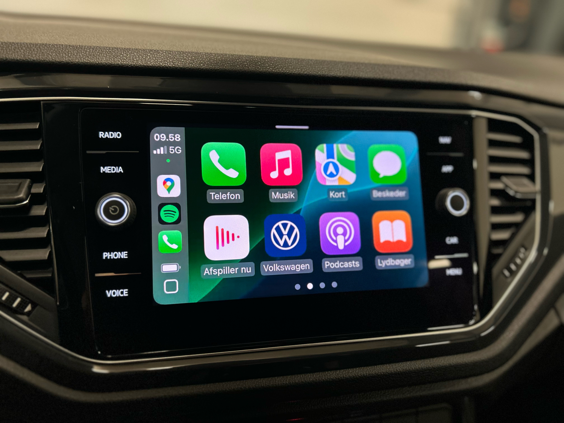 Billede af VW T-Roc 1,5 TSI ACT Sport Team DSG 150HK 5d 7g Aut.