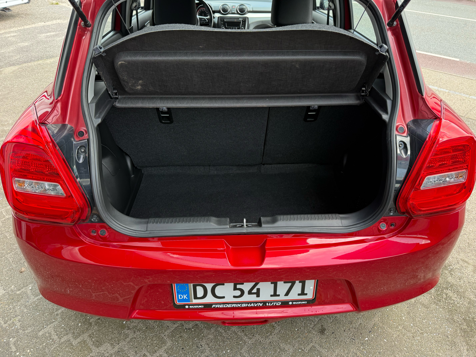 Billede af Suzuki Swift 1,2 Dualjet  Mild hybrid Club AEB 83HK 5d