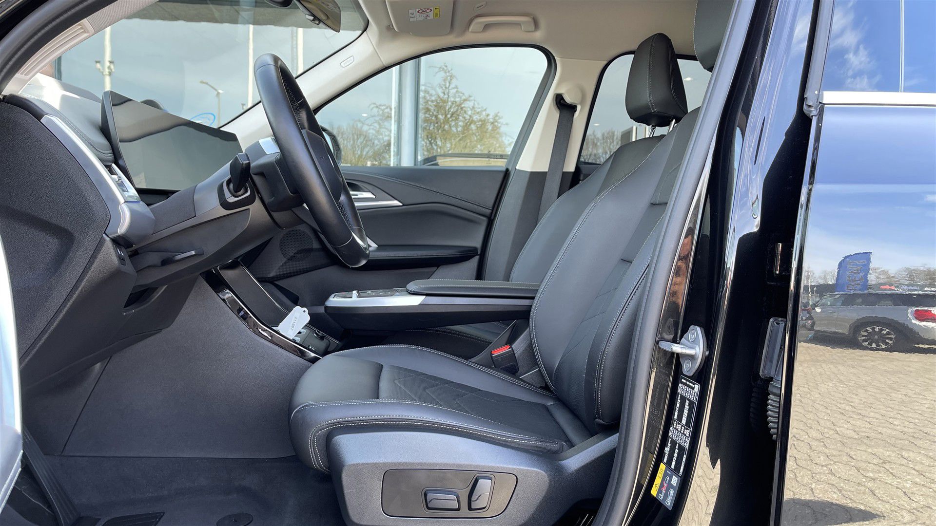 Billede af BMW iX1 xDrive30 xLine 4x4 313HK 5d Aut.