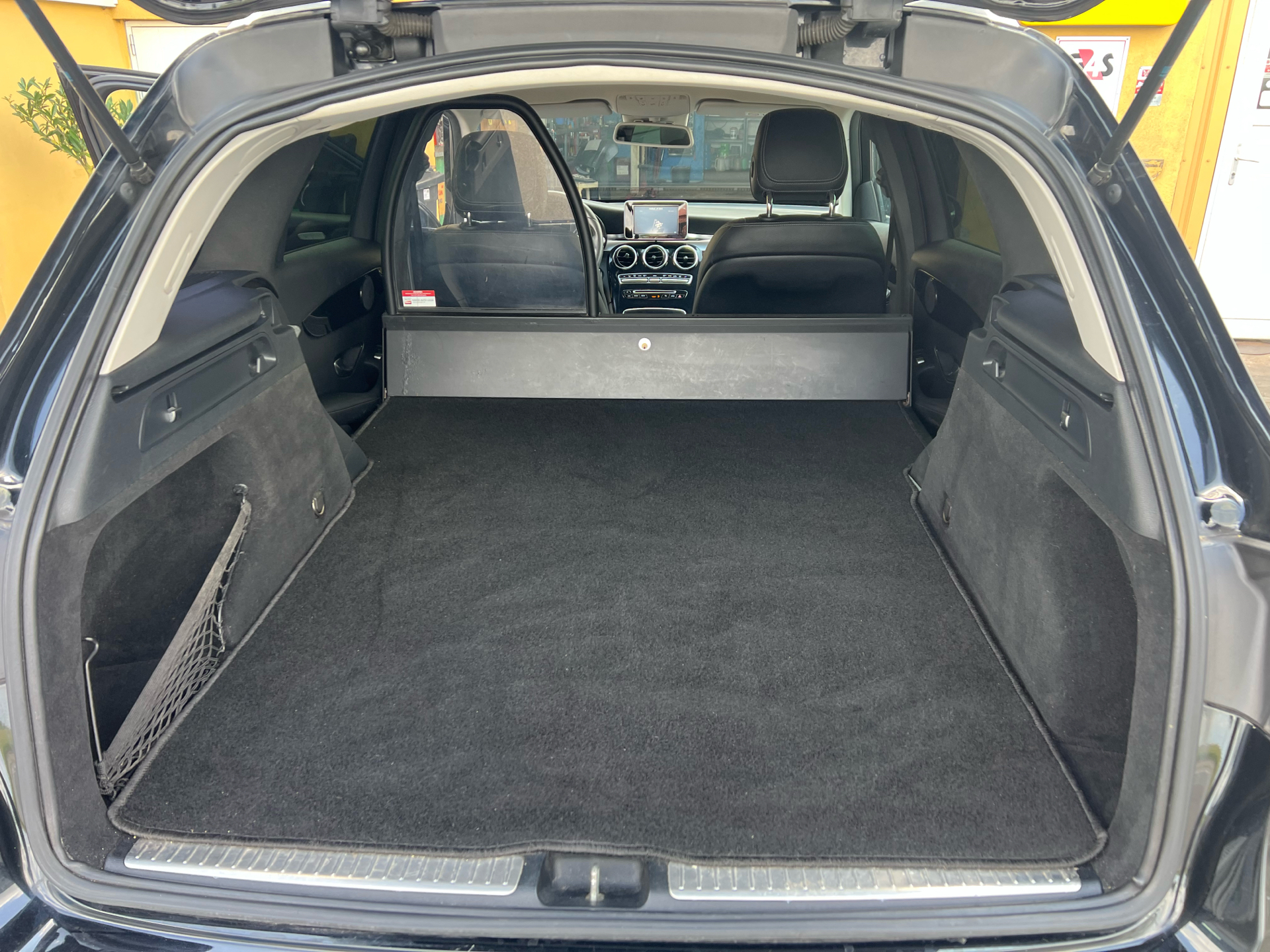 Billede af Mercedes-Benz GLC250 d 2,1 D 4Matic 9G-Tronic 204HK Van 9g Aut.