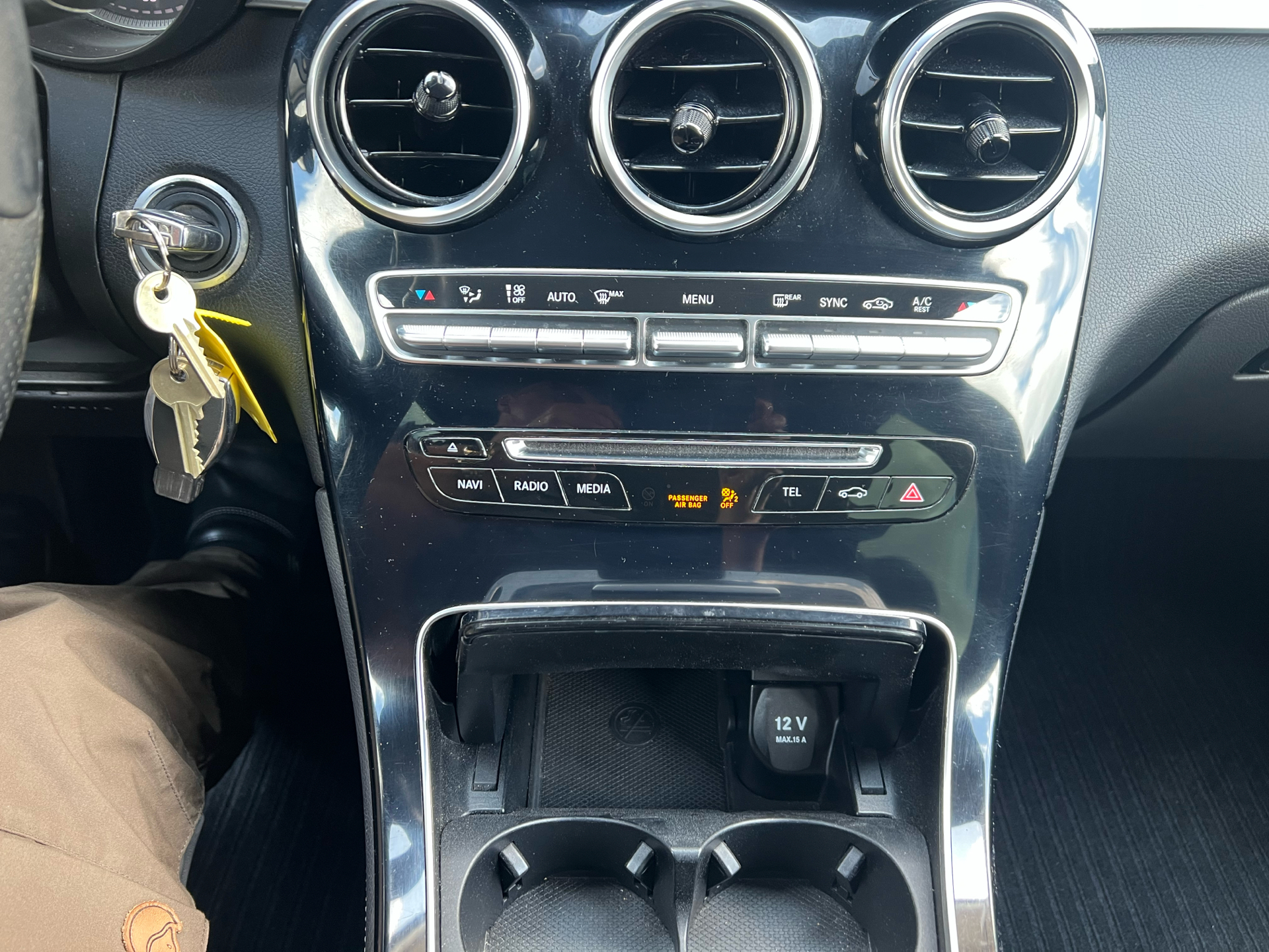 Billede af Mercedes-Benz GLC250 d 2,1 D 4Matic 9G-Tronic 204HK Van 9g Aut.
