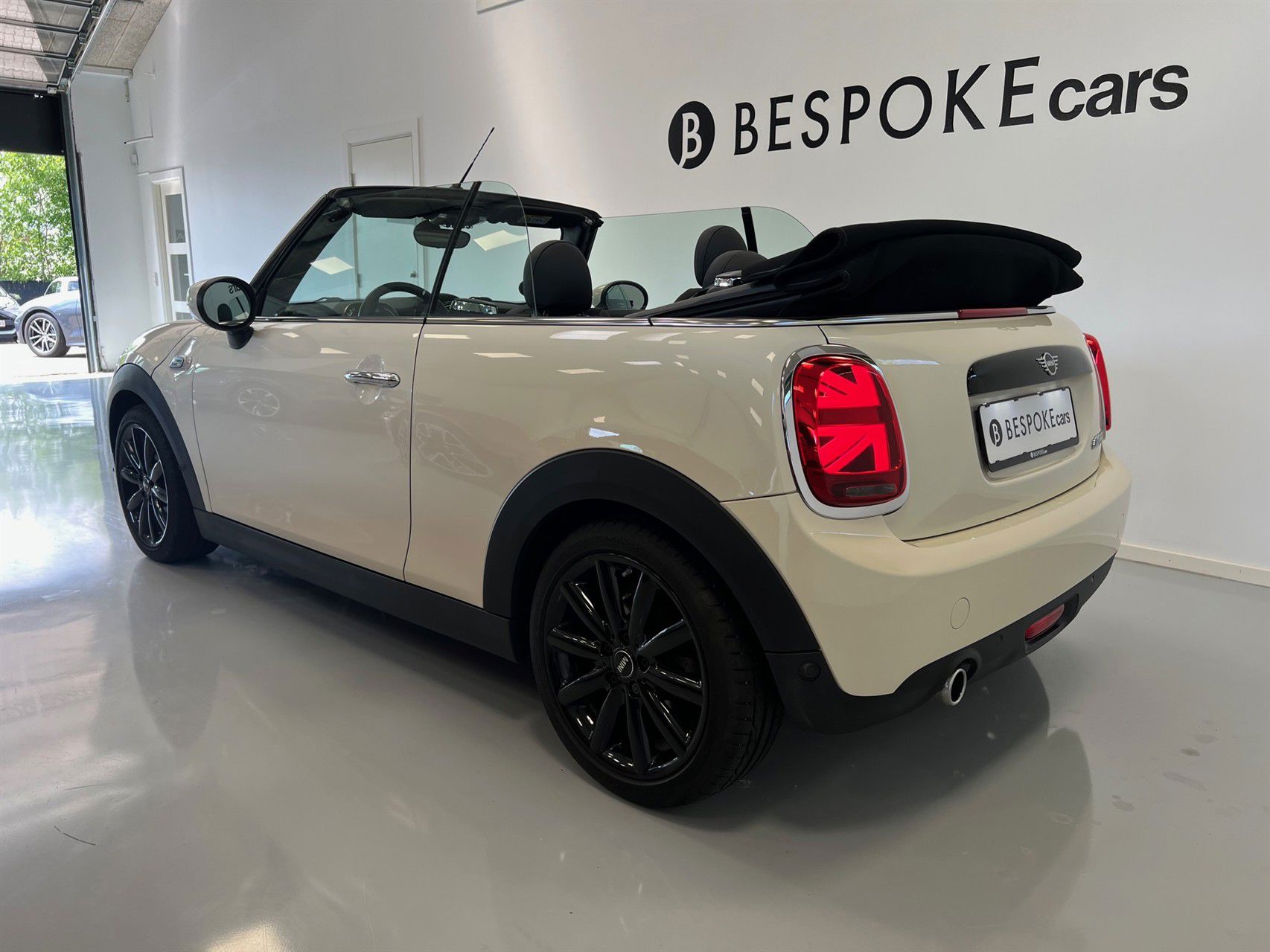 Billede af Mini Cooper 1,5 Essential Steptronic 136HK Cabr. 7g Aut.