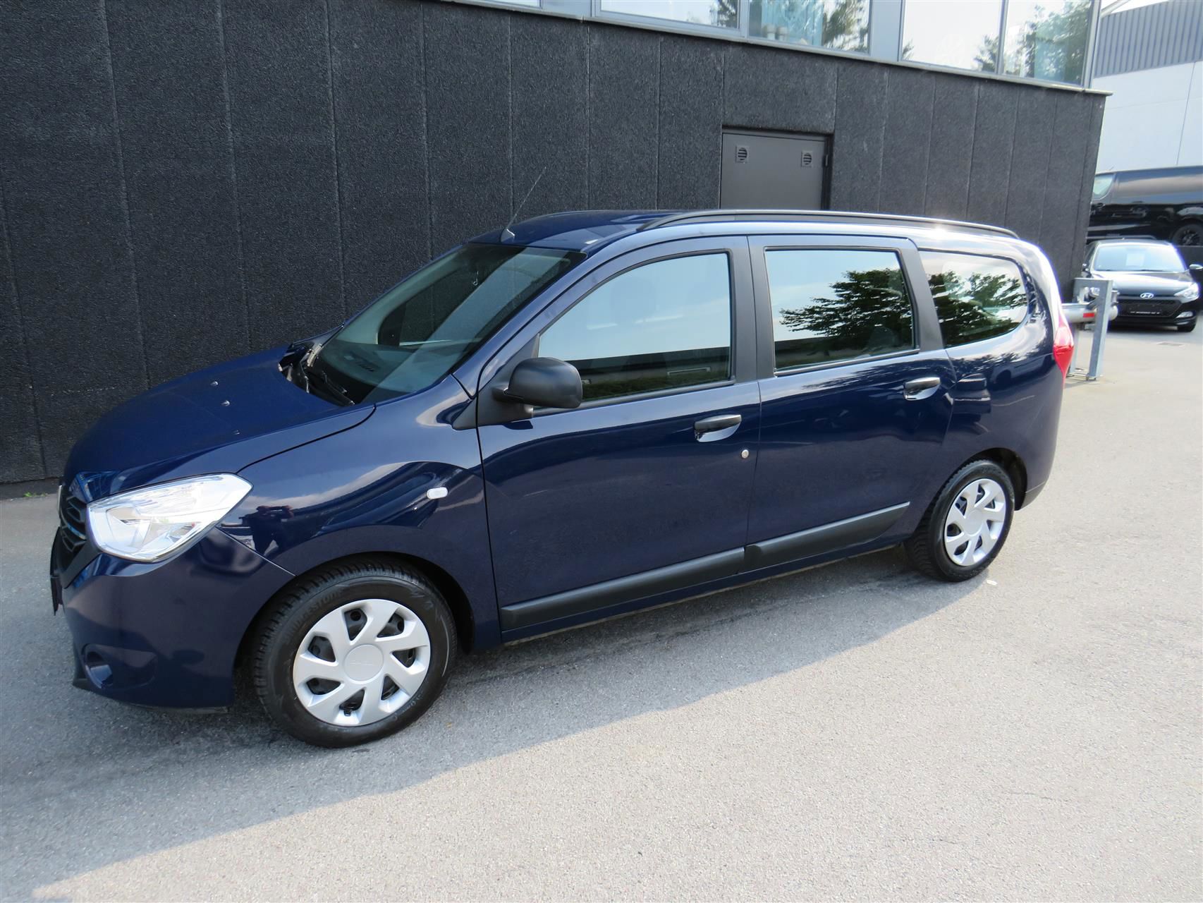 Billede af Dacia Lodgy 7 Sæder 1,6 SCe Ambiance Start/Stop 102HK