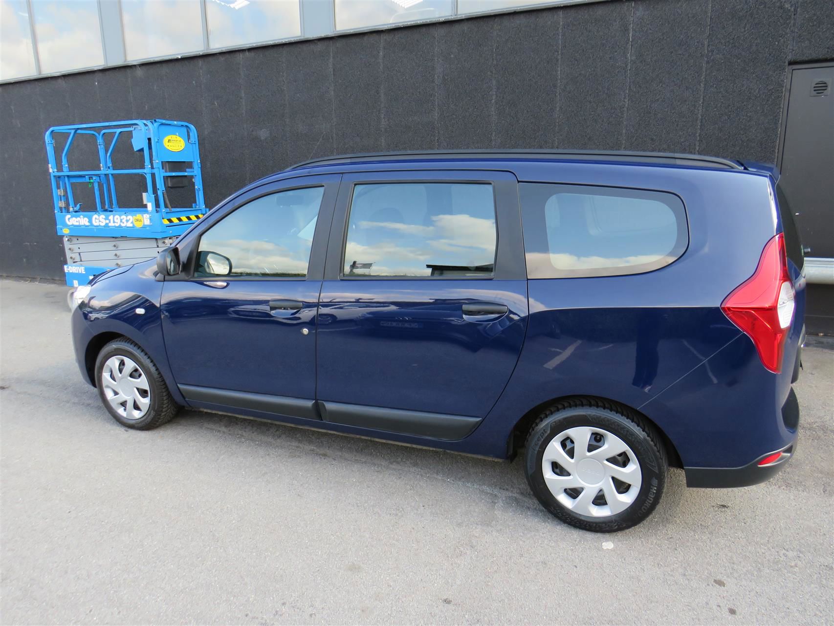 Billede af Dacia Lodgy 7 Sæder 1,6 SCe Ambiance Start/Stop 102HK