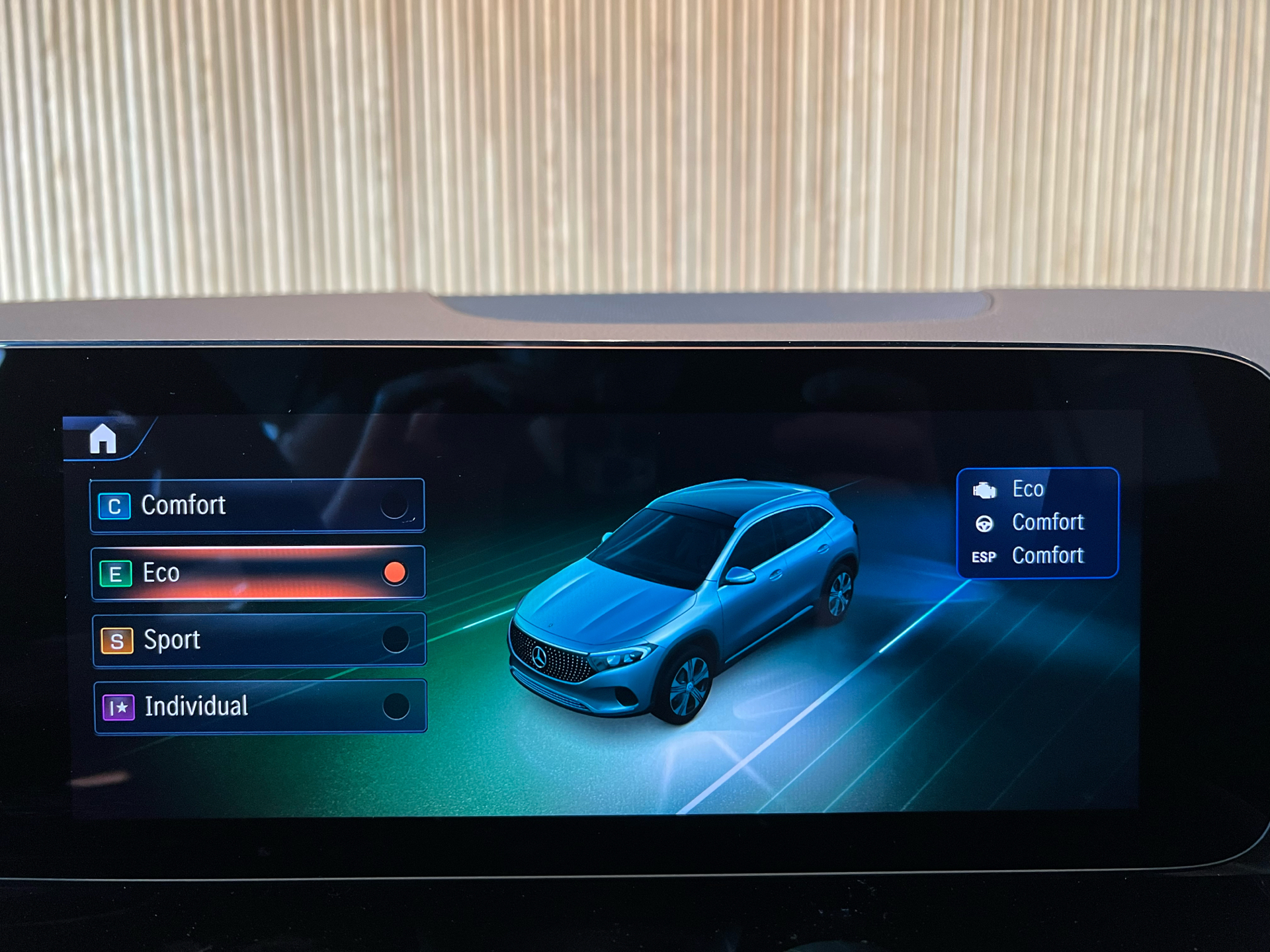 Billede af Mercedes-Benz EQA 250 EL Avantgarde 190HK 5d Aut.