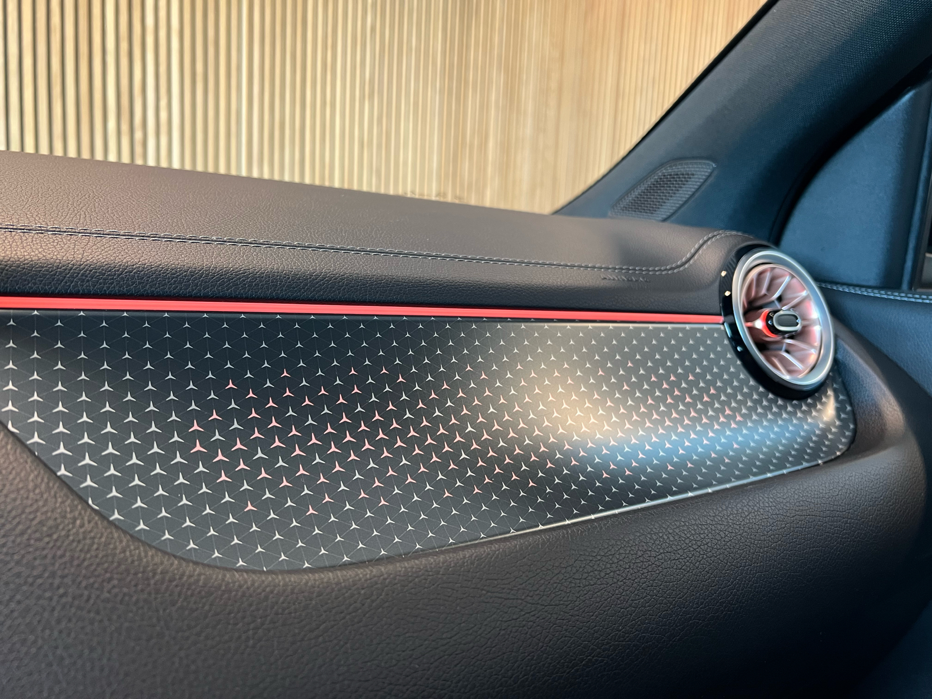 Billede af Mercedes-Benz EQA 250 EL Avantgarde 190HK 5d Aut.
