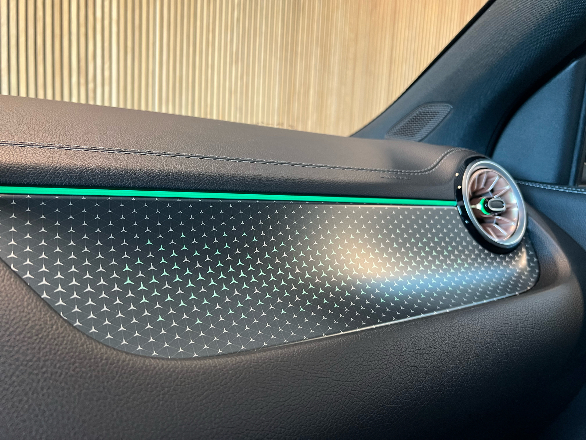 Billede af Mercedes-Benz EQA 250 EL Avantgarde 190HK 5d Aut.