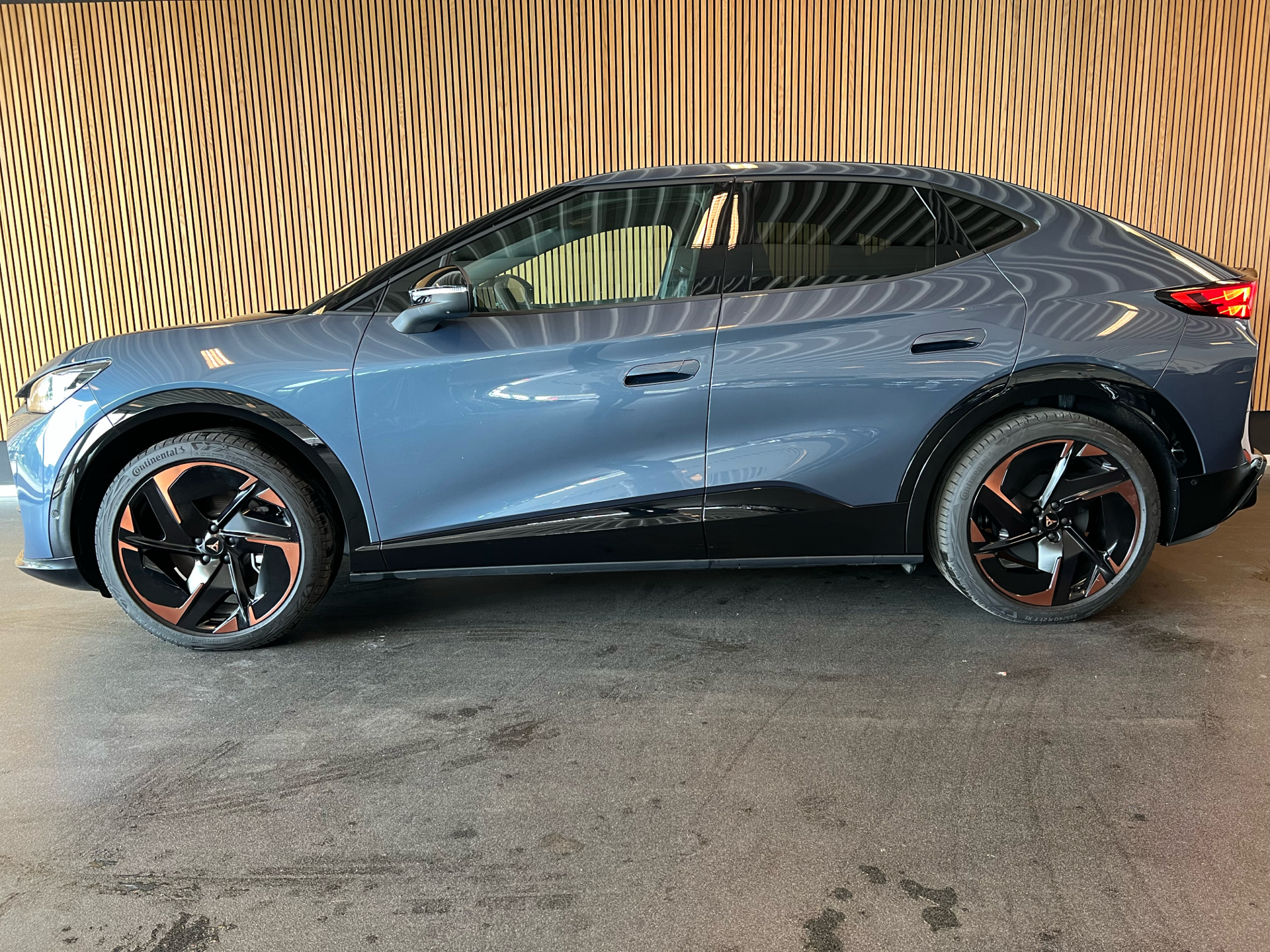 Billede af Cupra Tavascan EL VZ Adrenaline 4X4 340HK 5d Aut.