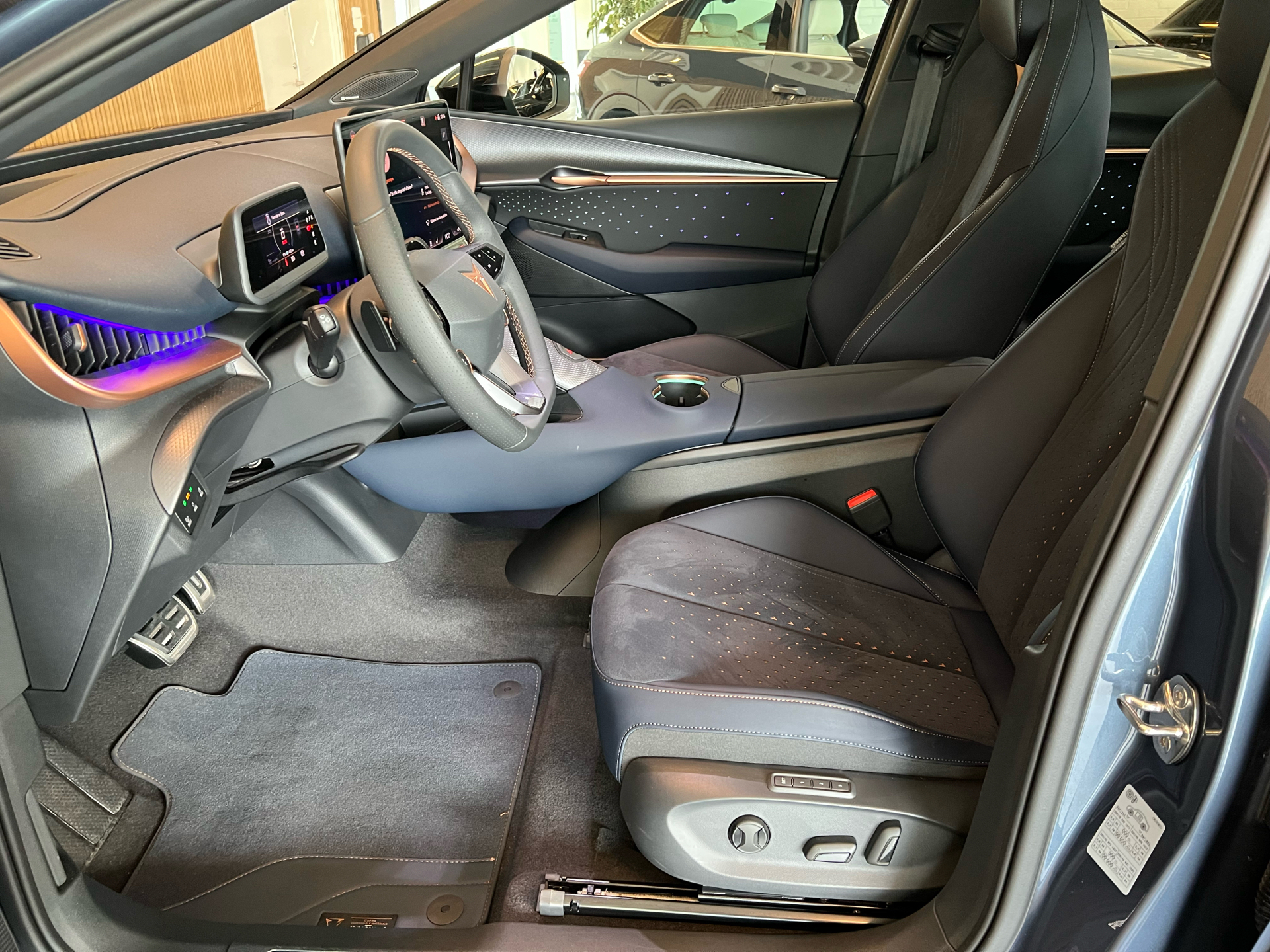 Billede af Cupra Tavascan EL VZ Adrenaline 4X4 340HK 5d Aut.