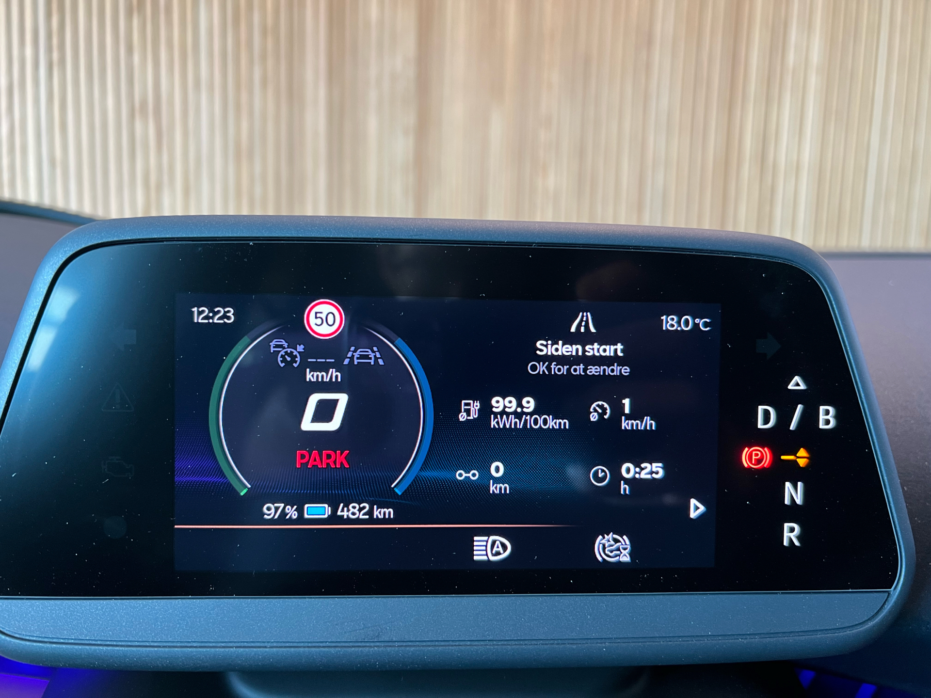 Billede af Cupra Tavascan EL VZ Adrenaline 4X4 340HK 5d Aut.
