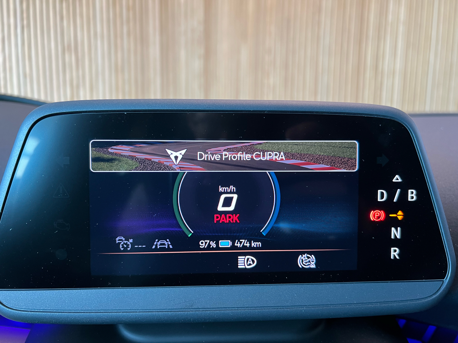 Billede af Cupra Tavascan EL VZ Adrenaline 4X4 340HK 5d Aut.