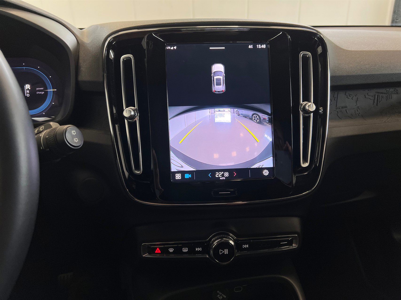 Billede af Volvo XC40 P8 Recharge Twin Plus AWD 408HK 5d Aut.