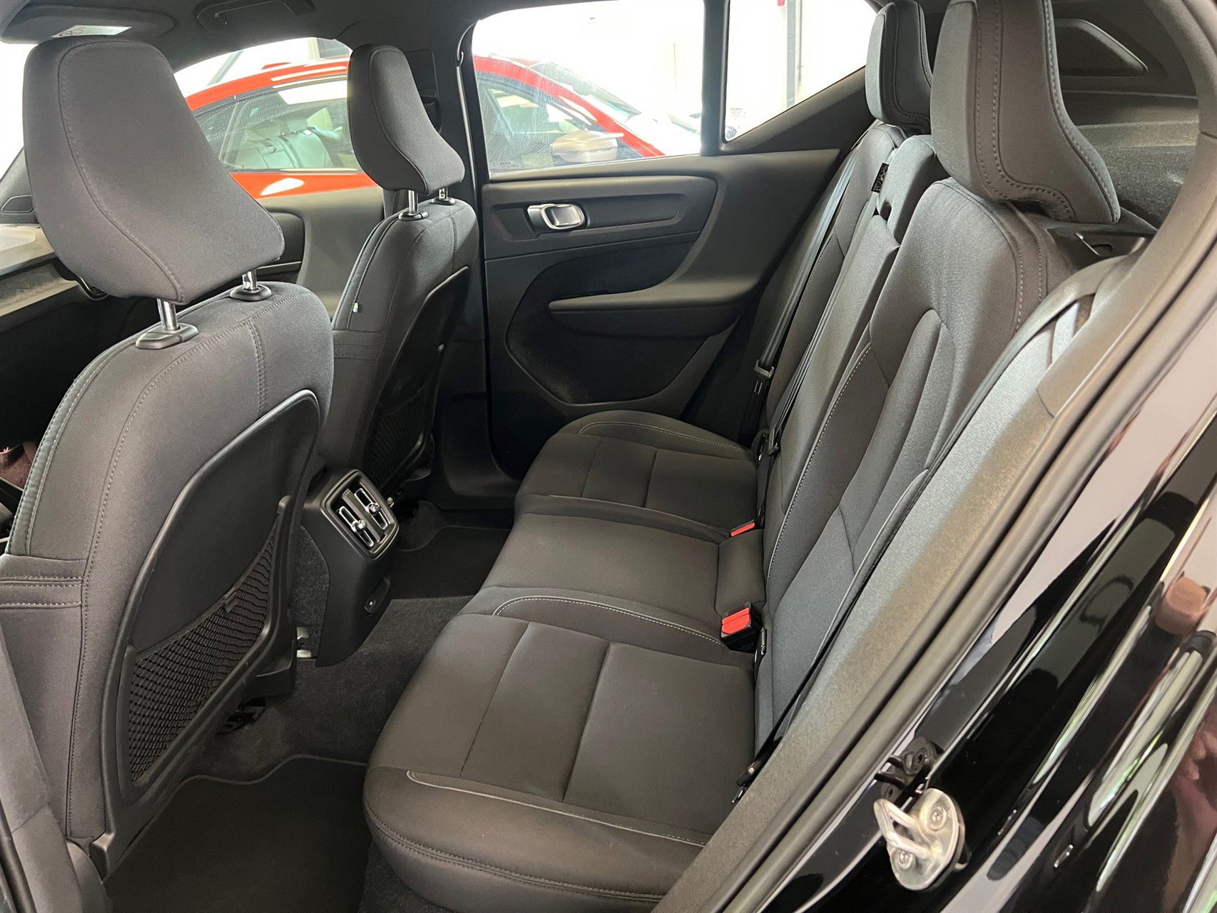 Billede af Volvo XC40 P8 Recharge Twin Plus AWD 408HK 5d Aut.