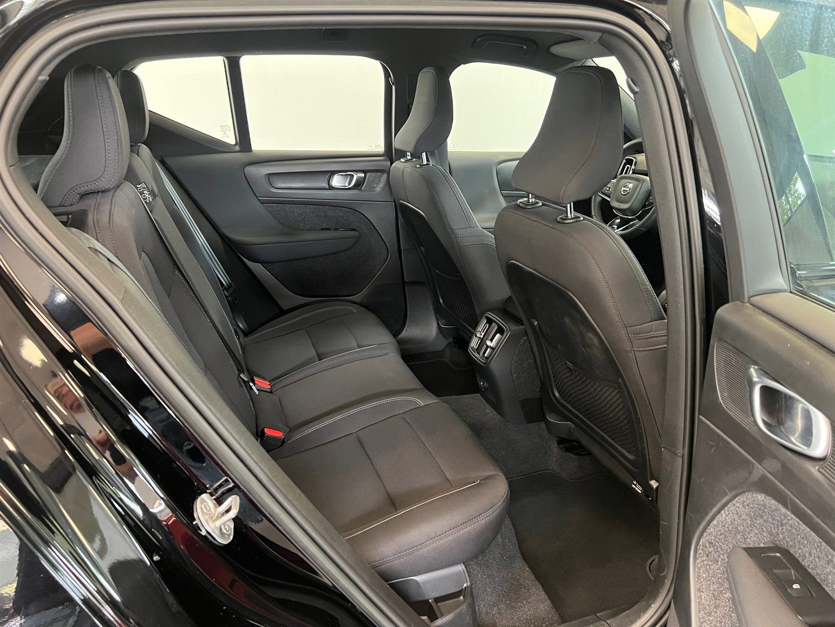 Billede af Volvo XC40 P8 Recharge Twin Plus AWD 408HK 5d Aut.