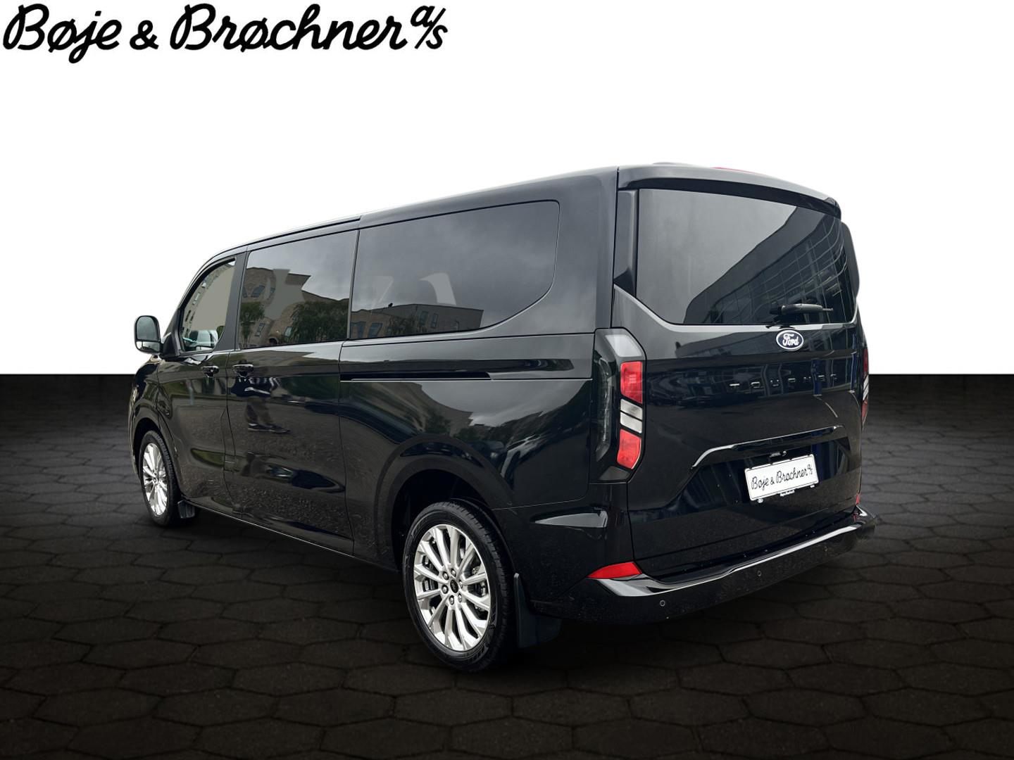 Billede af Ford Tourneo Custom 320 L2H1 2,0 EcoBlue Titanium 170HK 8g Aut.