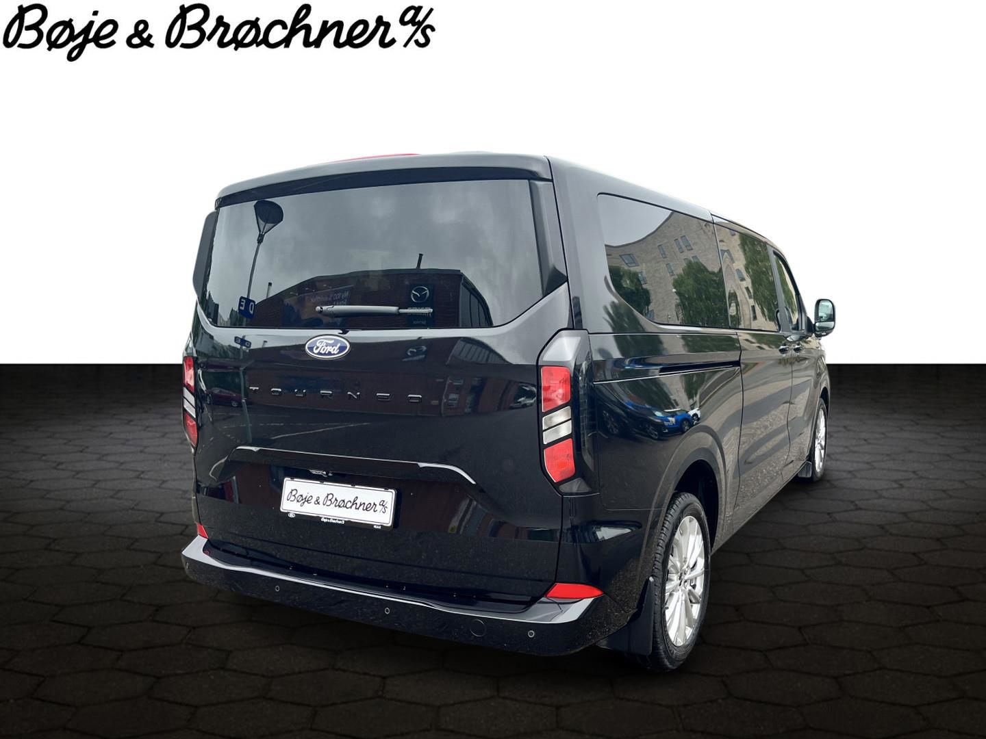 Billede af Ford Tourneo Custom 320 L2H1 2,0 EcoBlue Titanium 170HK 8g Aut.