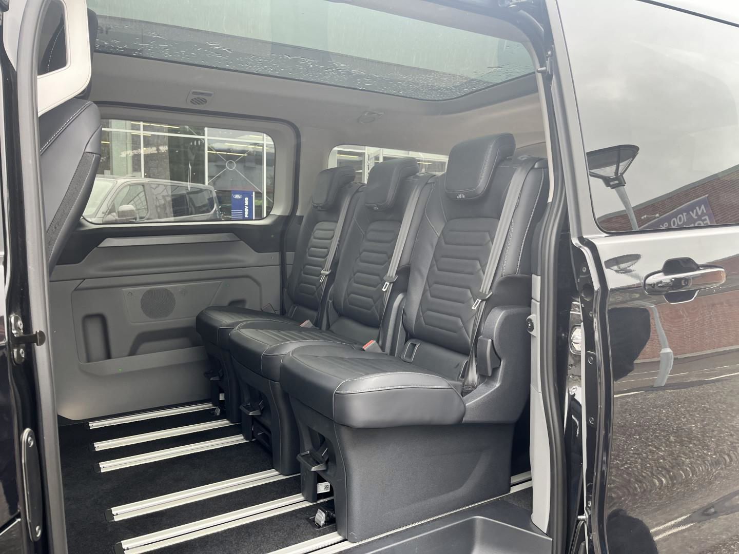 Billede af Ford Tourneo Custom 320 L2H1 2,0 EcoBlue Titanium 170HK 8g Aut.