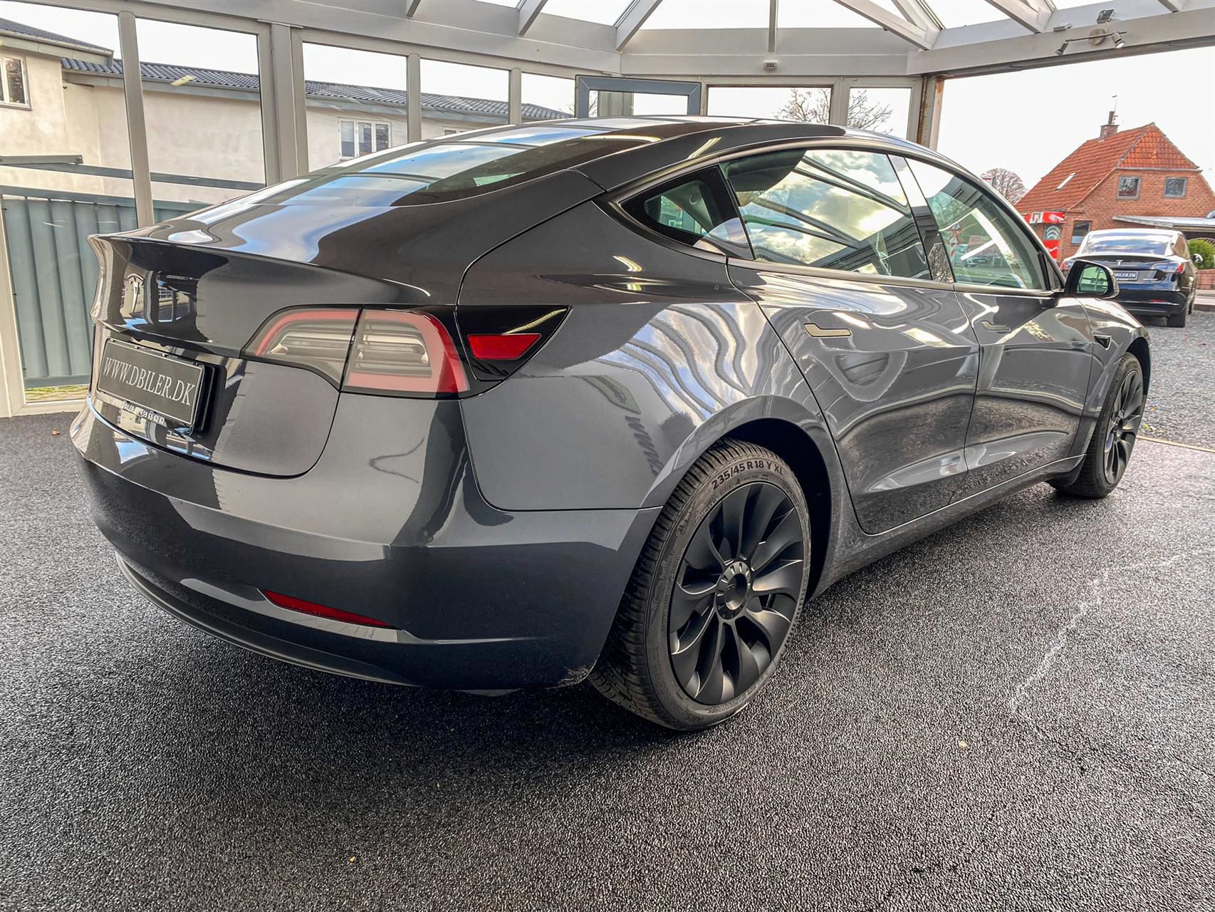 Billede af Tesla Model 3 EL Standard Range 283HK Aut.