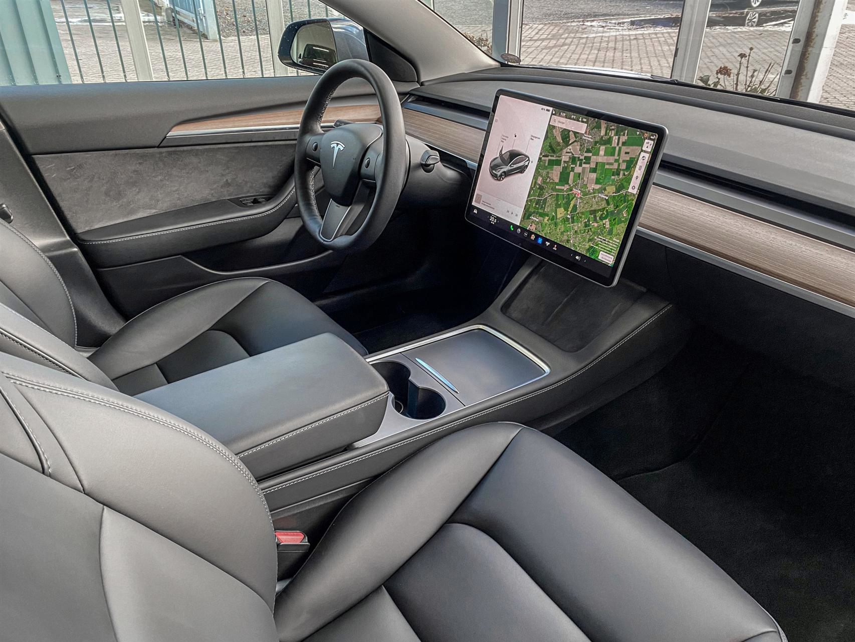 Billede af Tesla Model 3 EL Standard Range 283HK Aut.