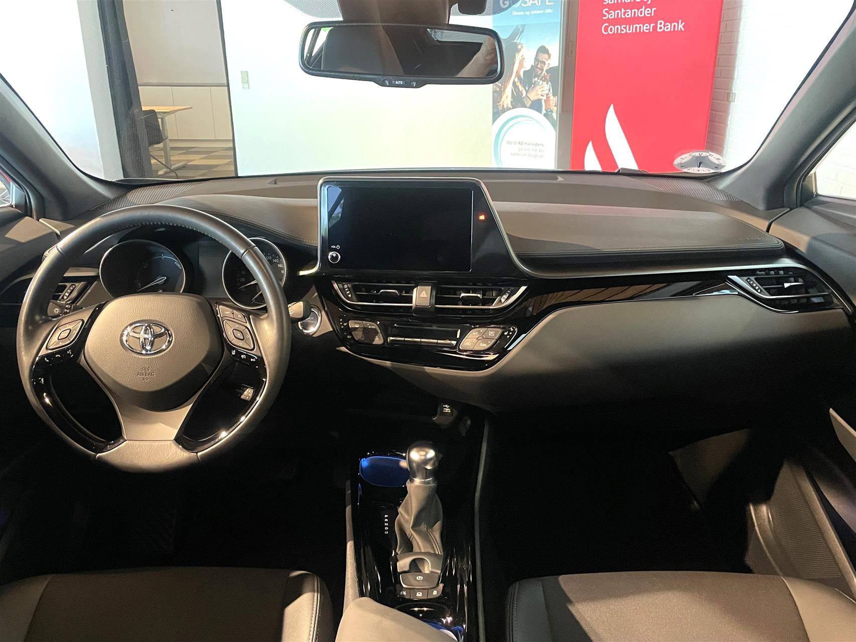 Billede af Toyota C-HR 1,8 Hybrid C-LUB Premium Multidrive S 122HK 5d Aut.
