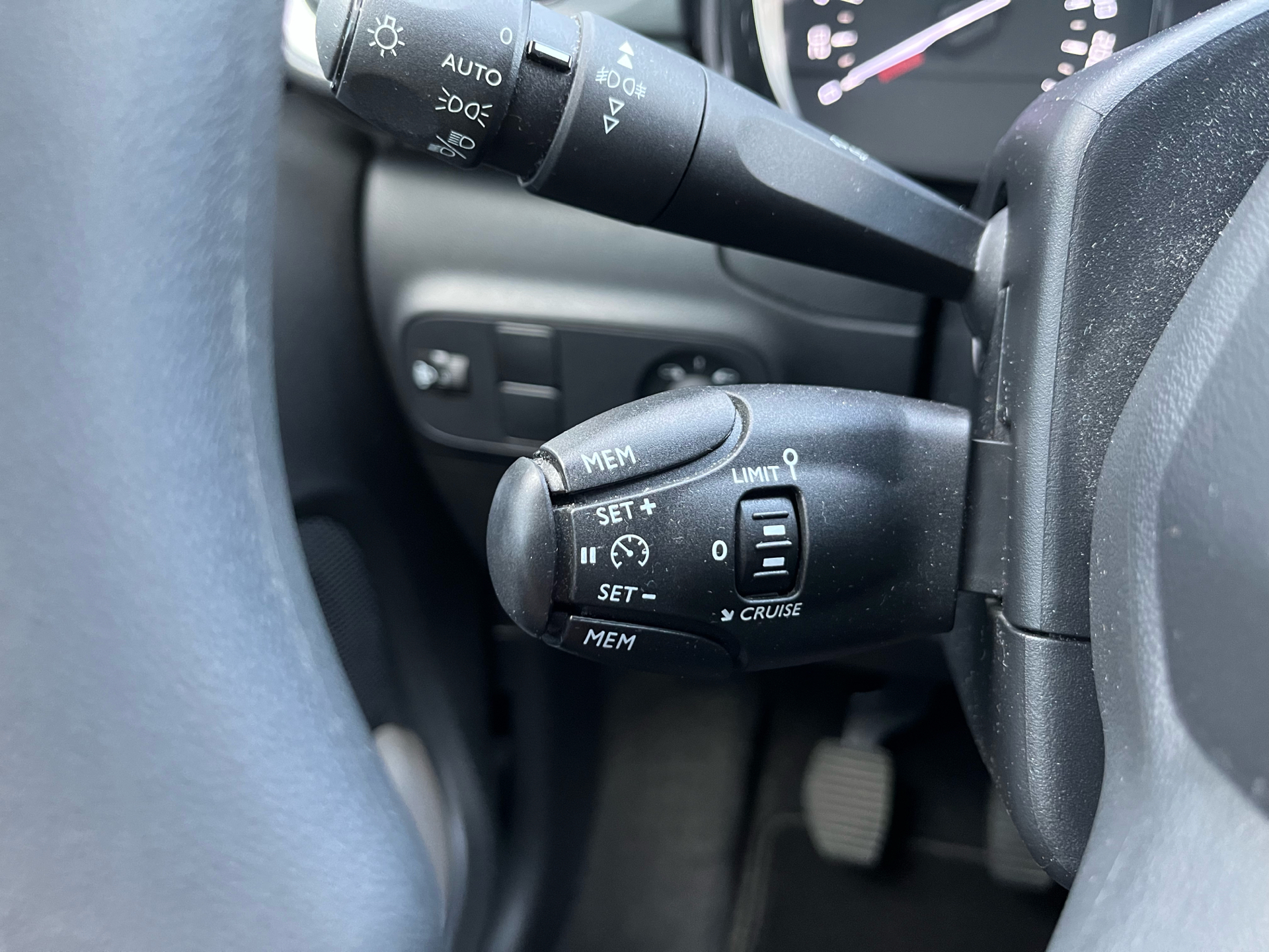 Billede af Citroën C3 1,2 PureTech Shine Ltd. 83HK 5d