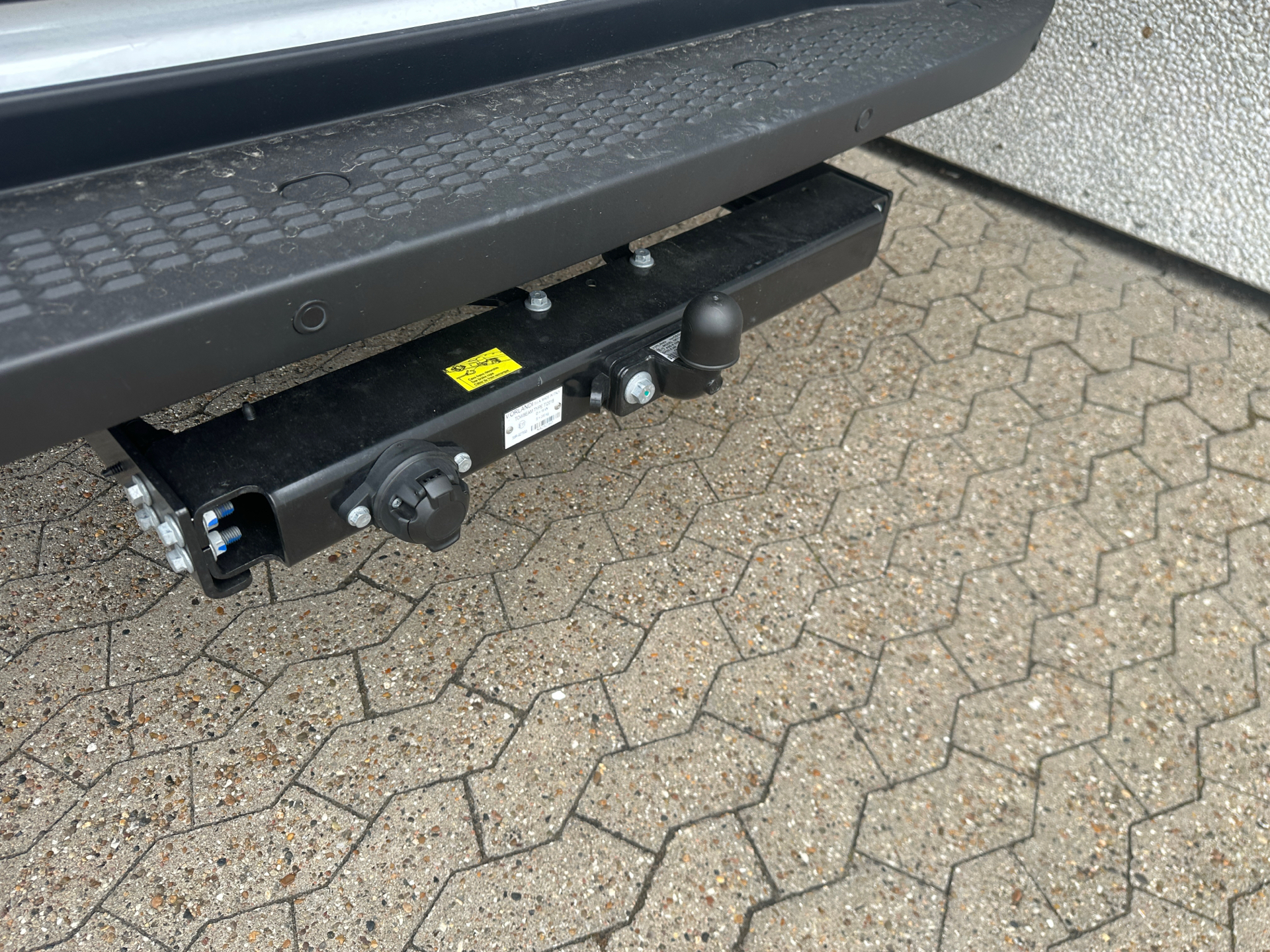 Billede af Iveco Daily 35C18 12m3 3,0 D Hi-Matic 180HK Van 8g Aut.