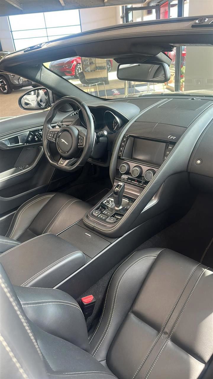 Billede af Jaguar F-type 5,0 S/C V8 R AWD 550HK Cabr. 8g Aut.