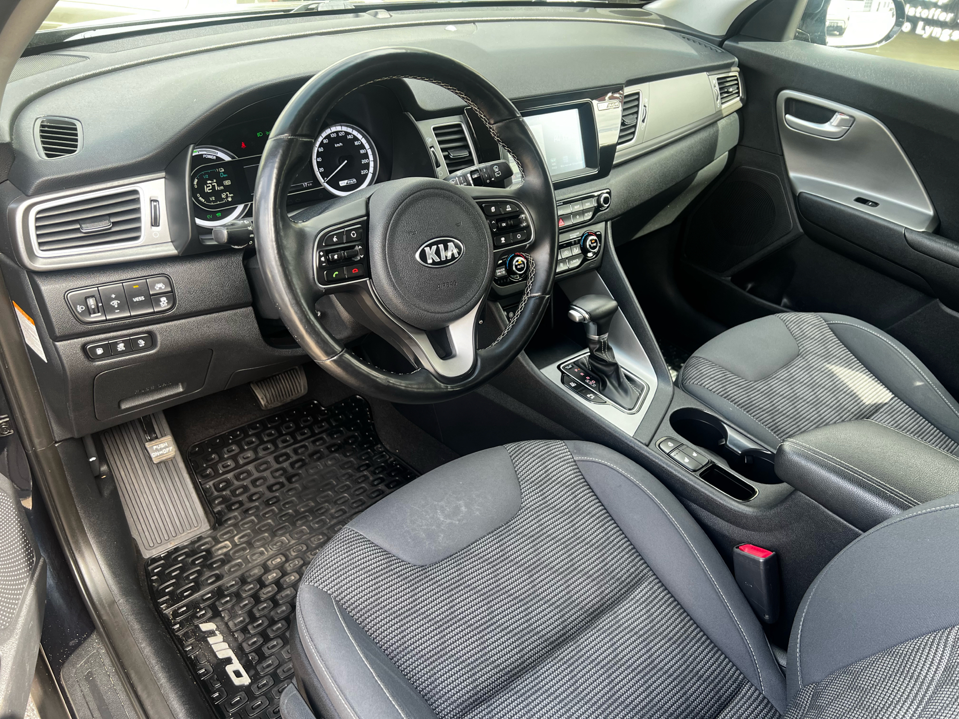 Billede af Kia Niro 1,6 GDI PHEV  Plugin-hybrid Comfort DCT 141HK 5d 6g Aut.