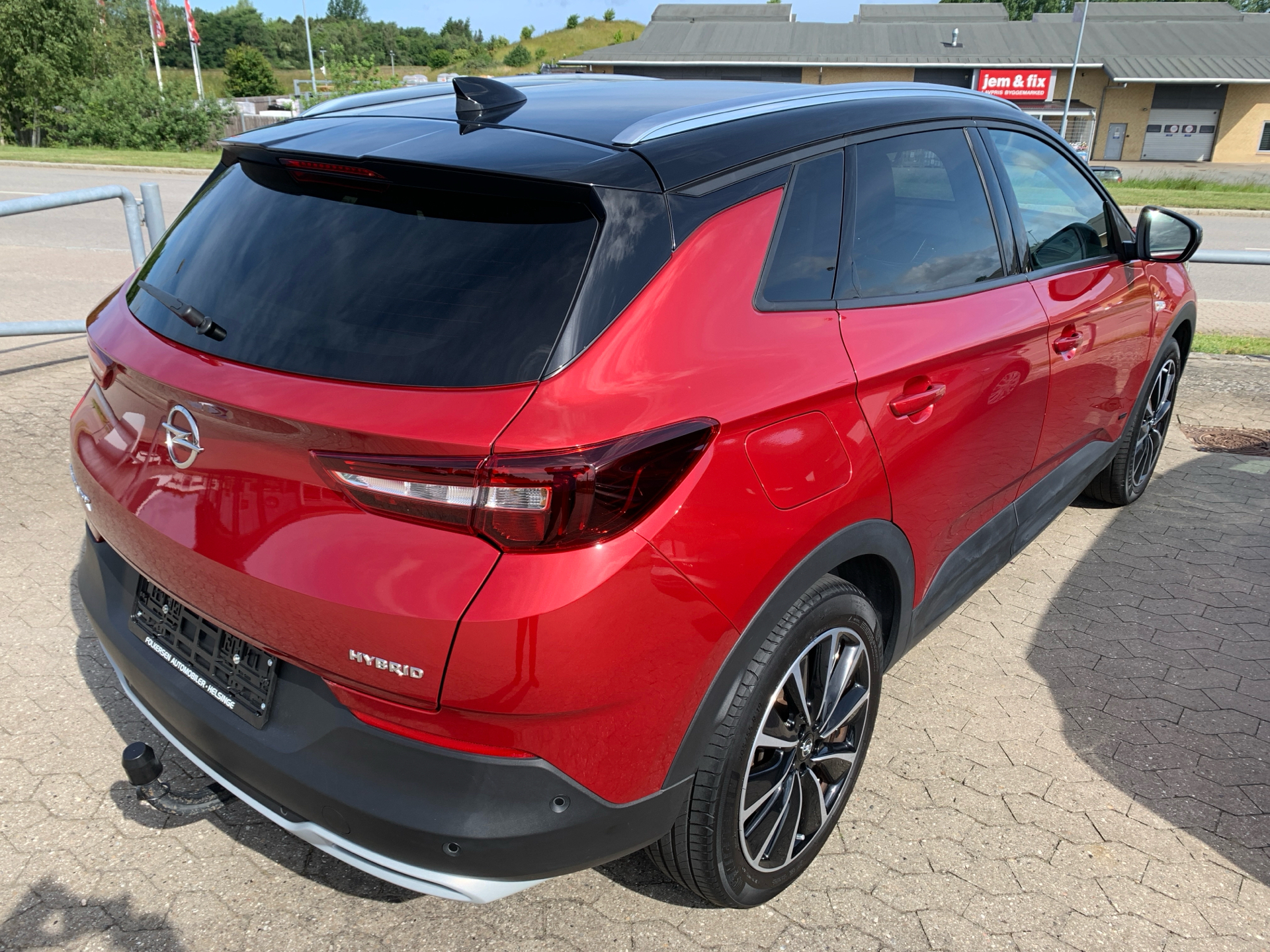 Billede af Opel Grandland X 1,6 PHEV  Plugin-hybrid Ultimate 225HK 5d 8g Aut.