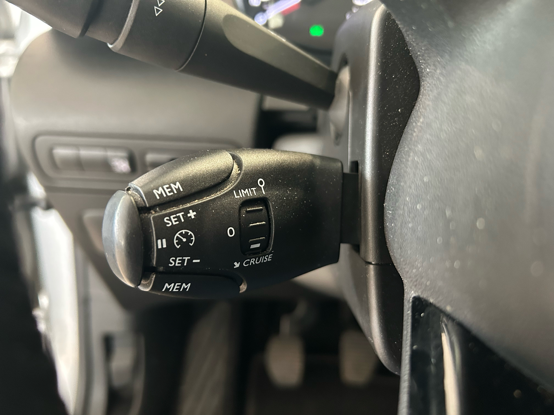 Billede af Citroën C3 Aircross 1,6 Blue HDi Iconic start/stop 100HK 5d